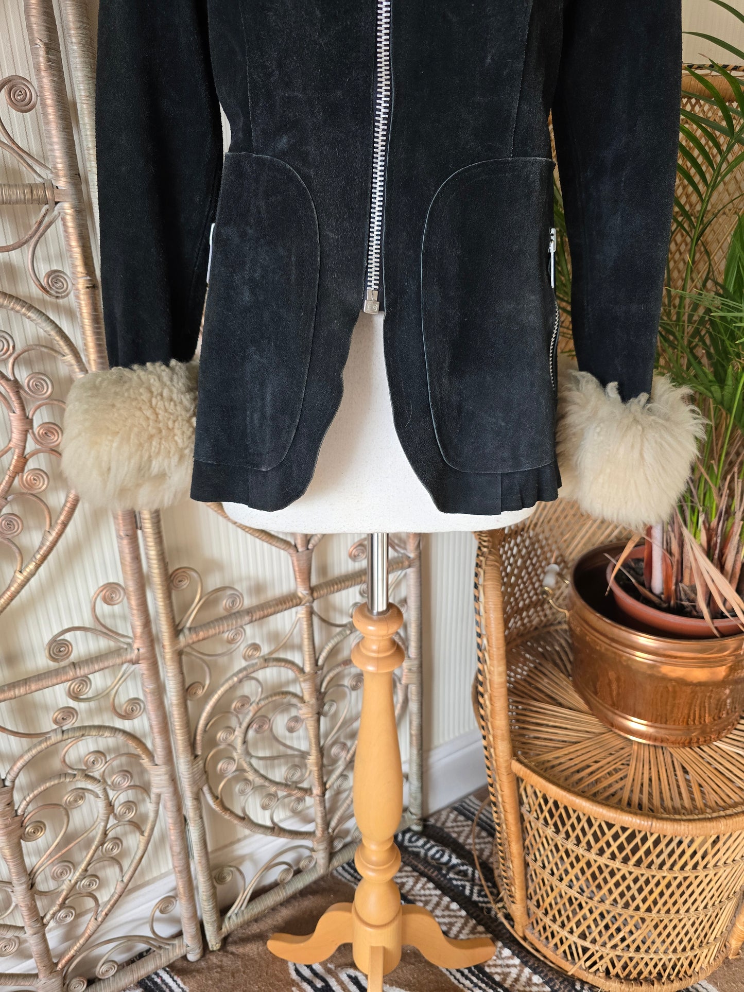 Vintage suede Sheepskin collar cuffs coat