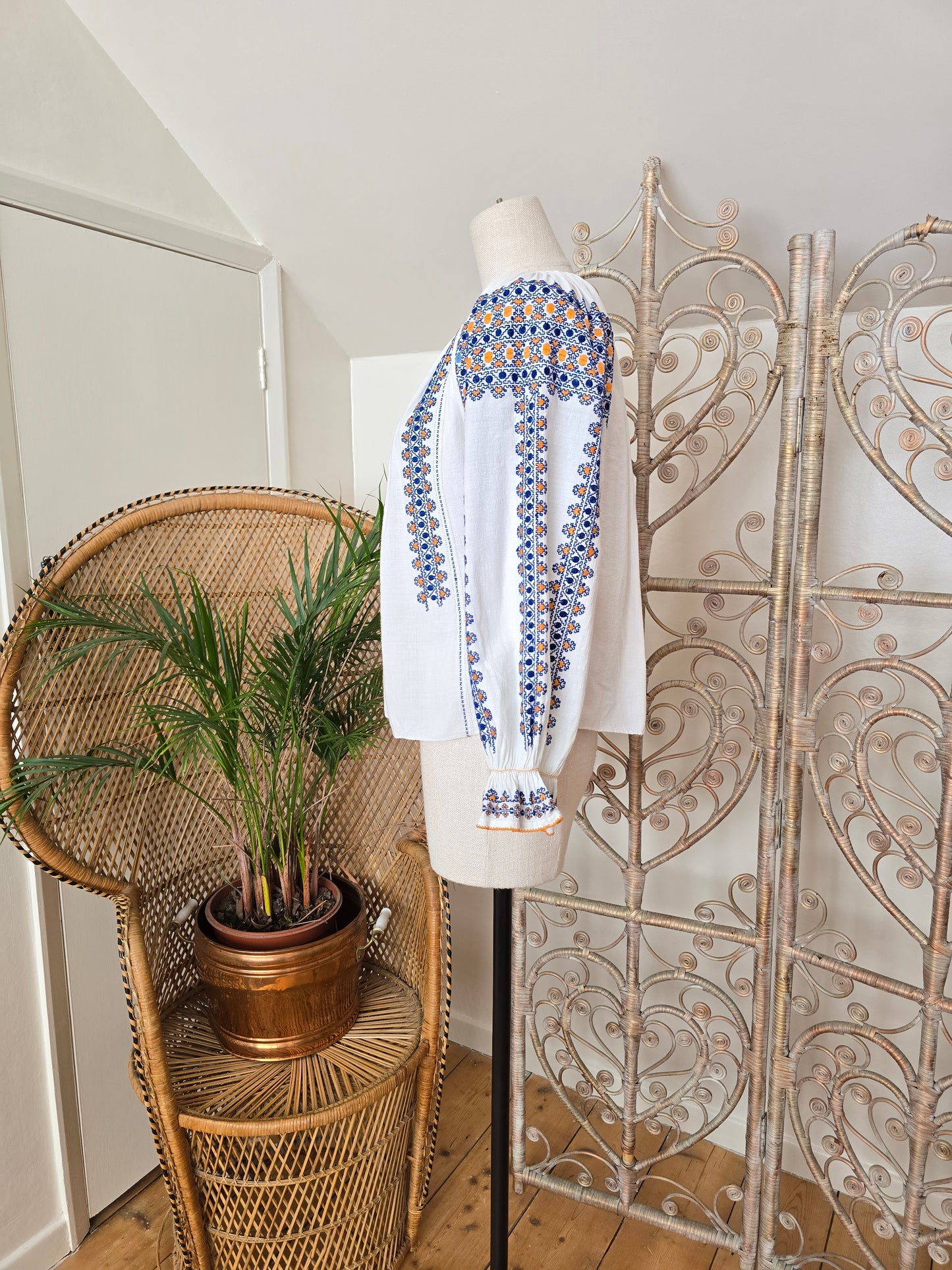 Vintage cotton Romanian blouse