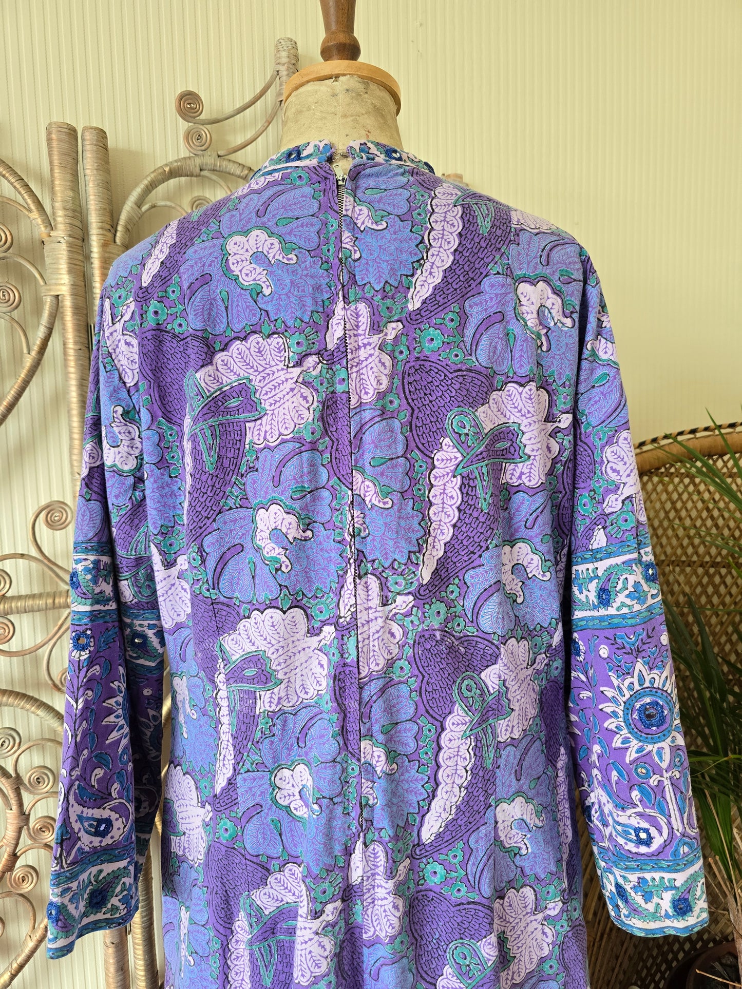 Vintage kaftan dress