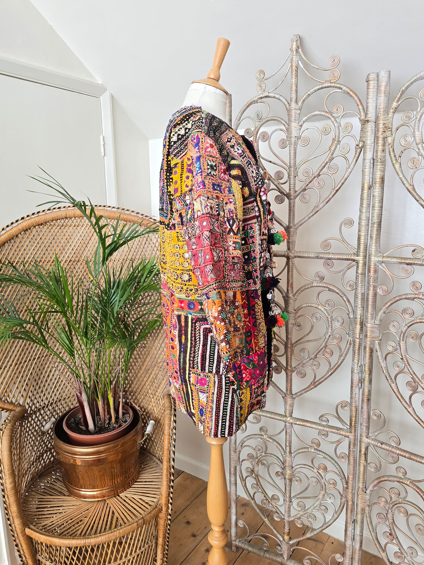 Vintage embroidered ethnic jacket