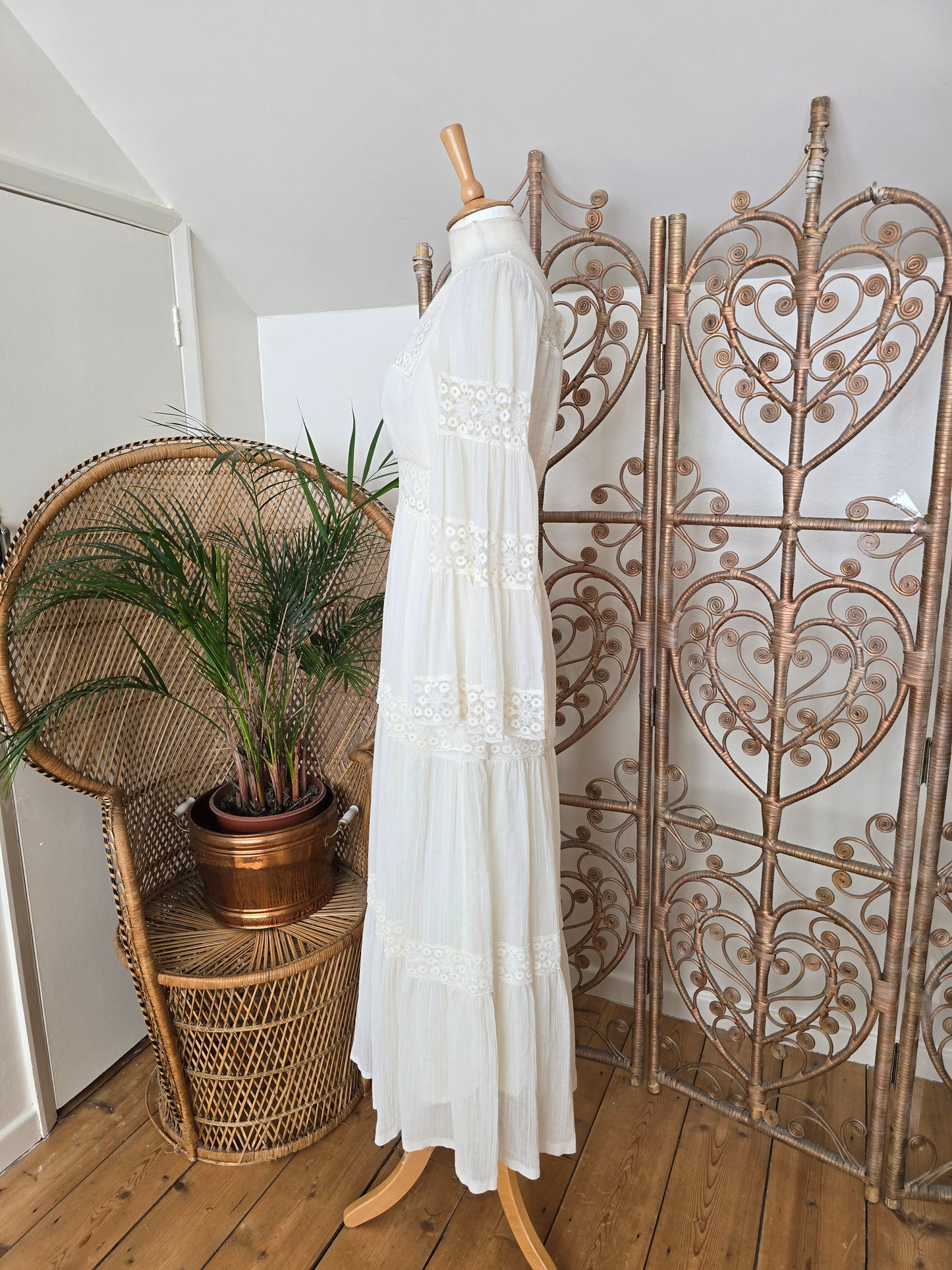 Vintage bell sleeves dress