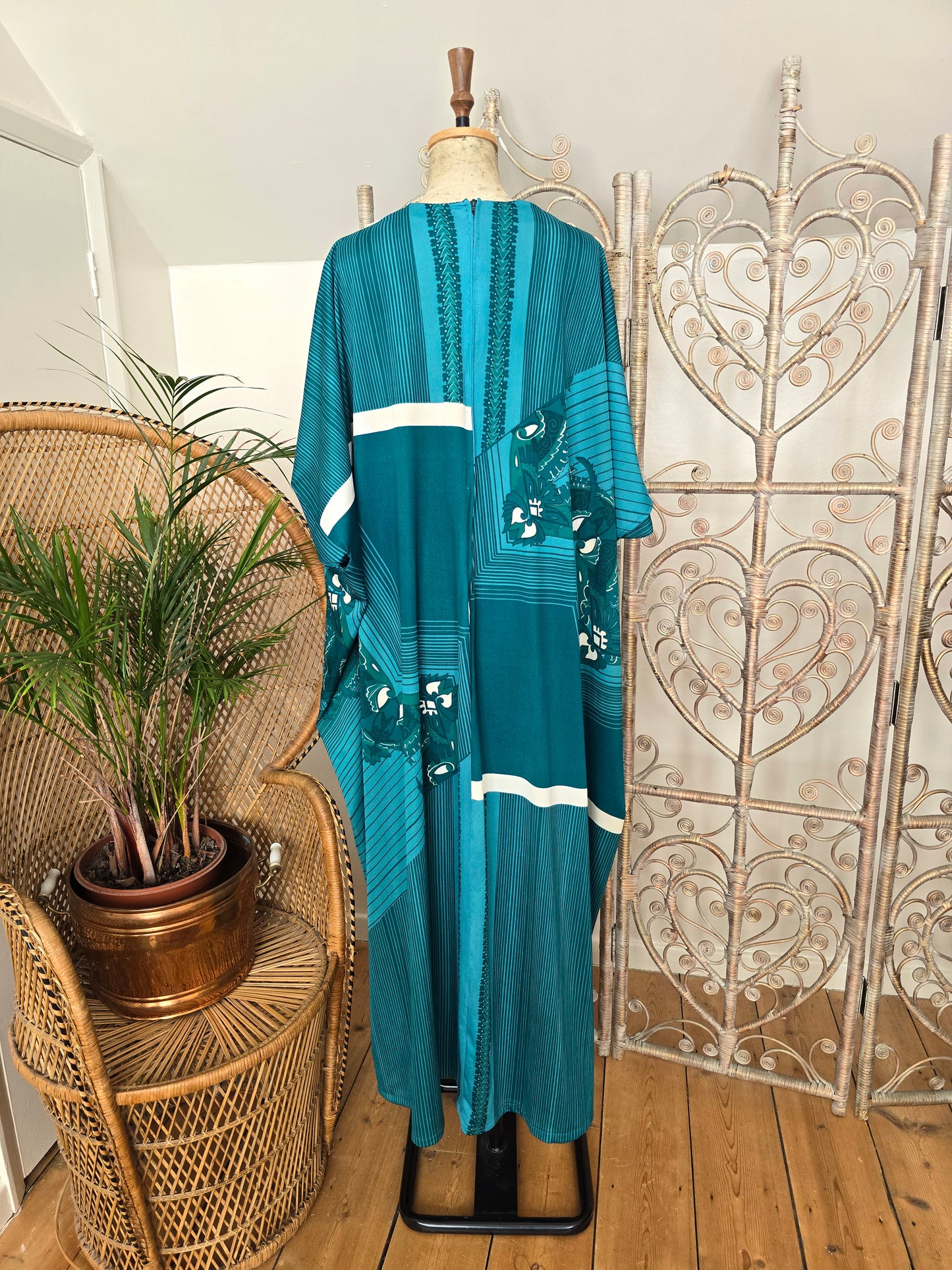 Vintage kaftan dress
