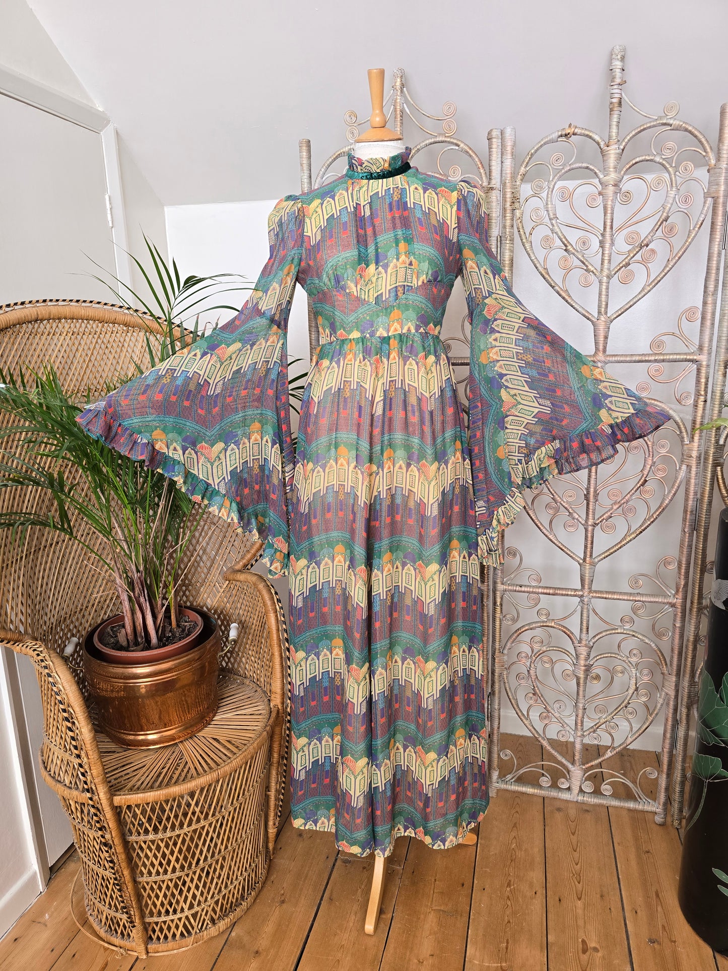 Vintage angel sleeves 70s Samuel Sherman maxi dress
