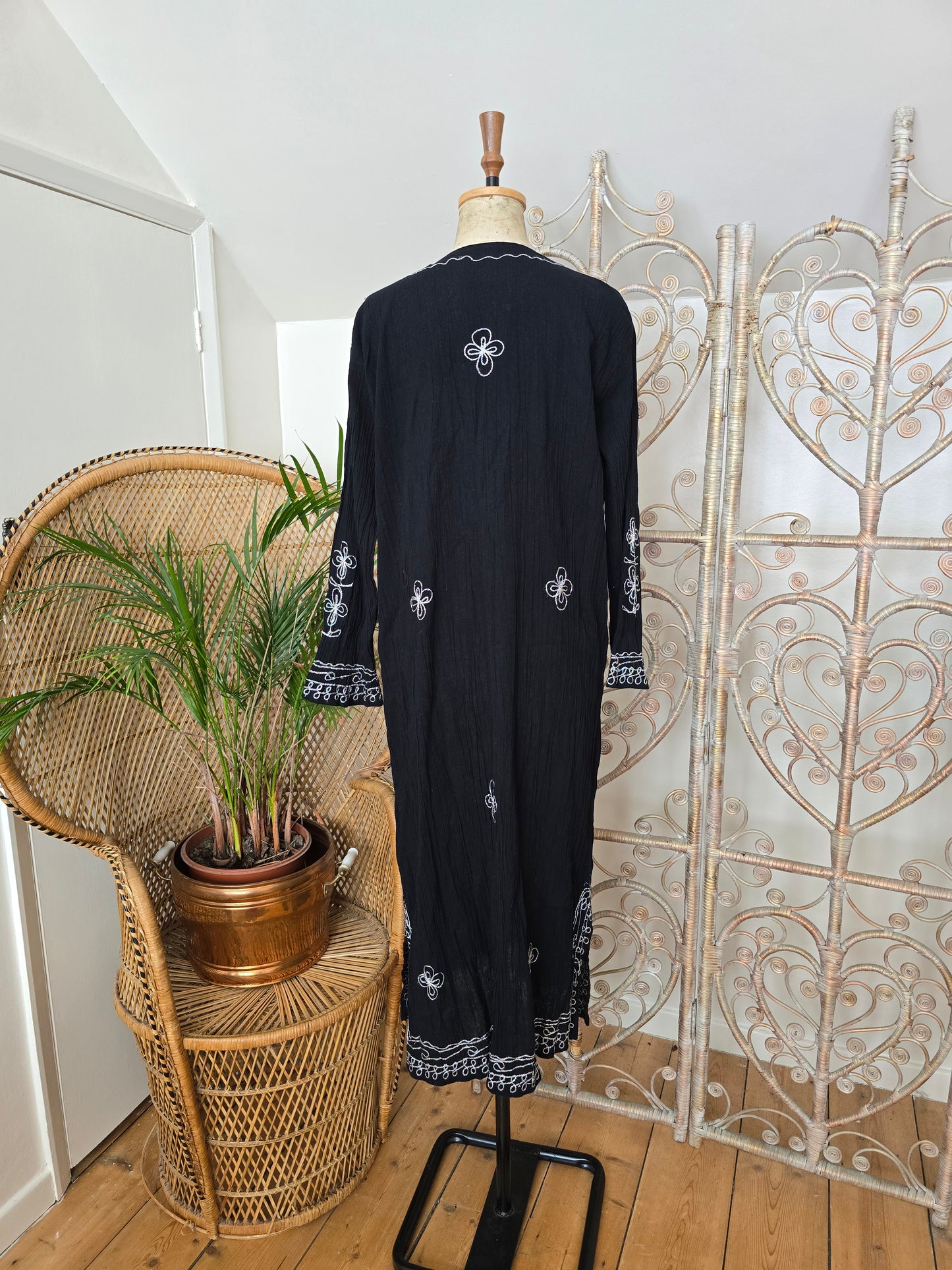 Vintage style embroidered kaftan dress