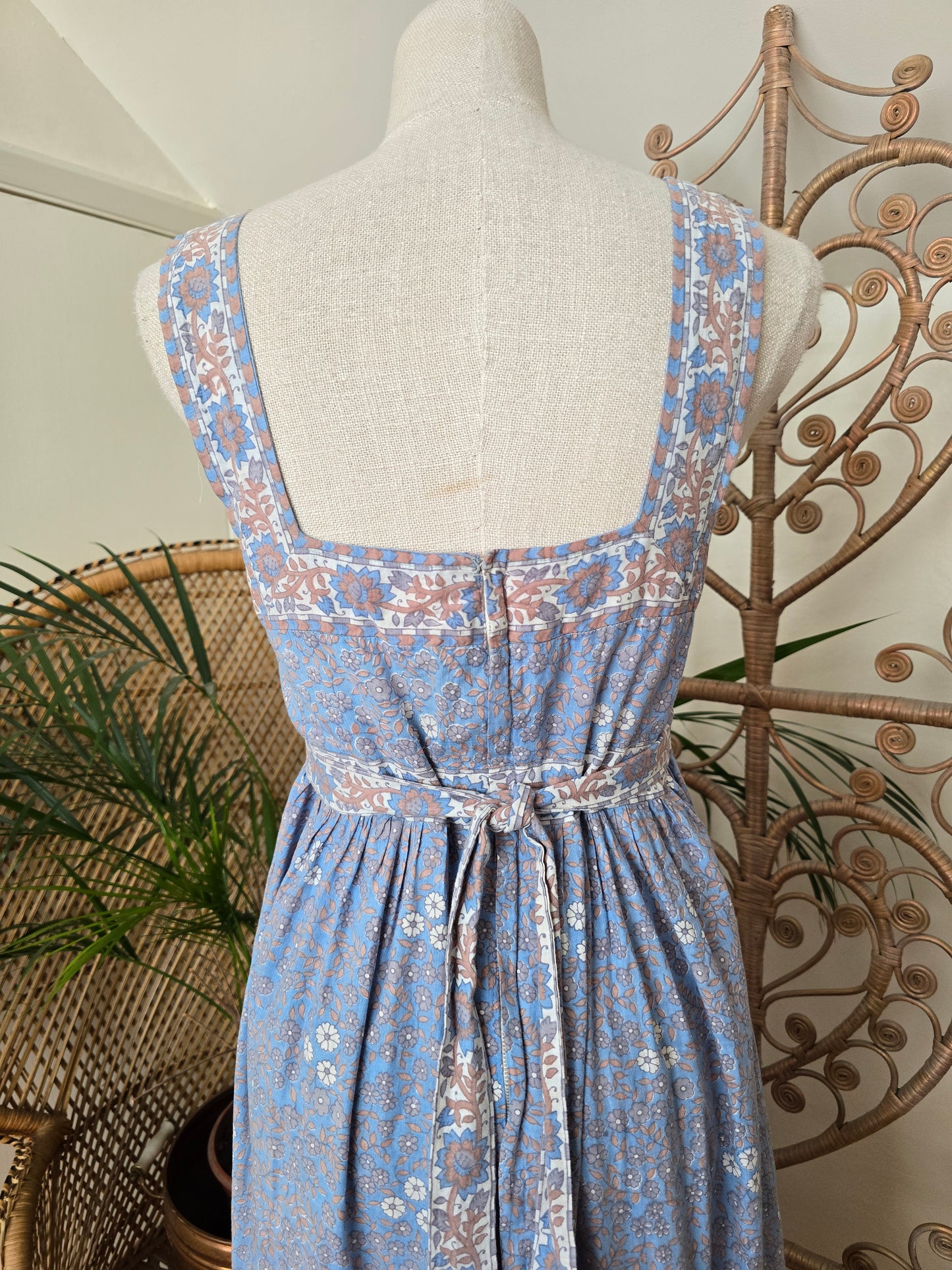 Vintage Ritu kumar for Roshafi Indian dress