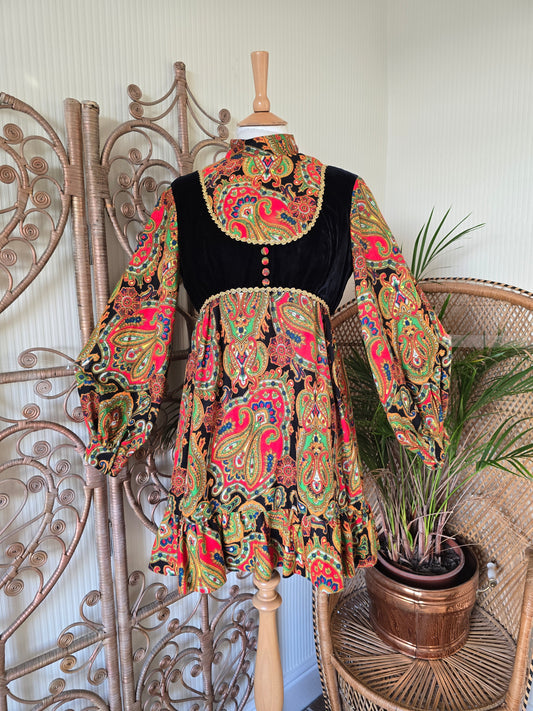 Vintage 60s dress