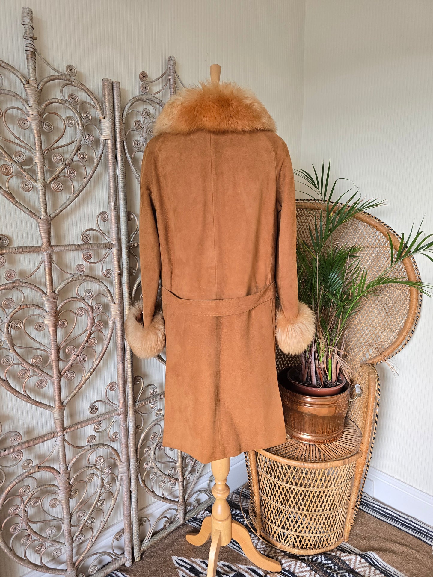 Vintage suede Sheepskin collar cuff coat