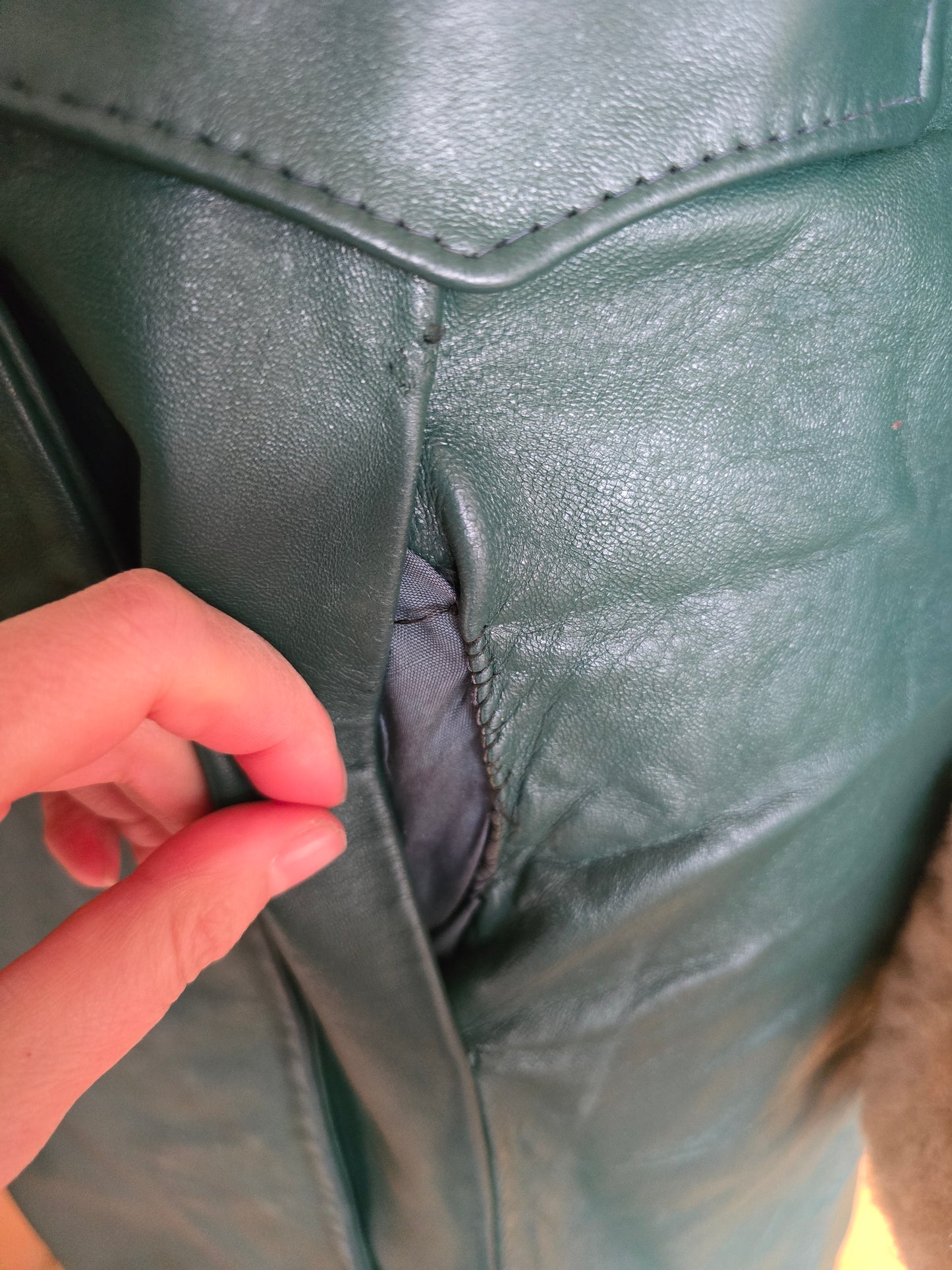 Vintage 70s leather coat