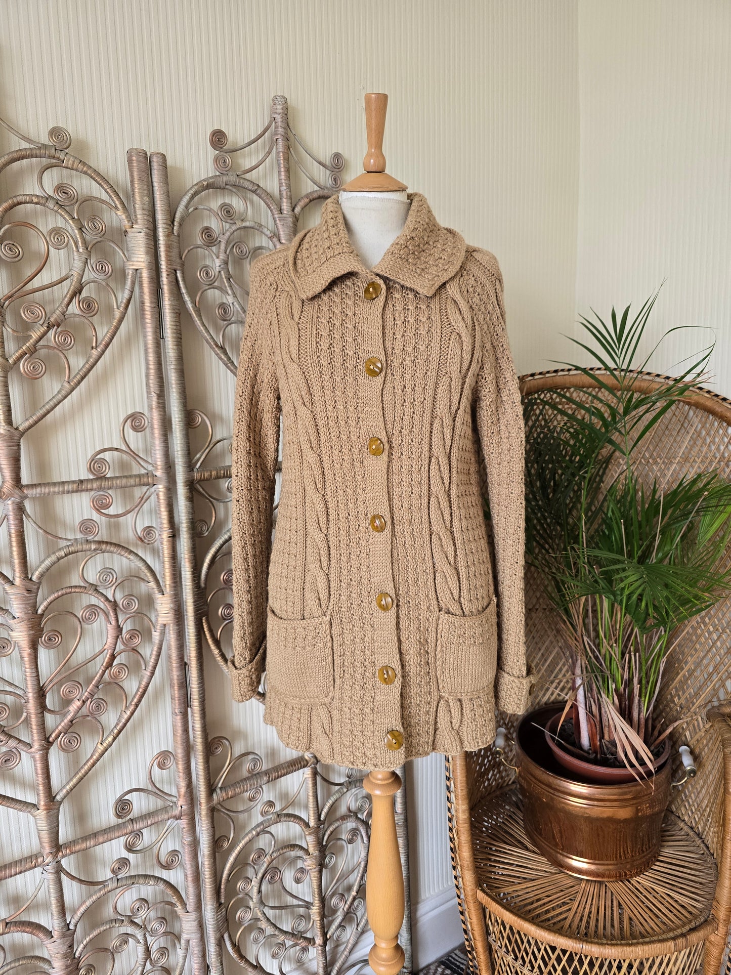 Vintage wool cable knitted cardigan