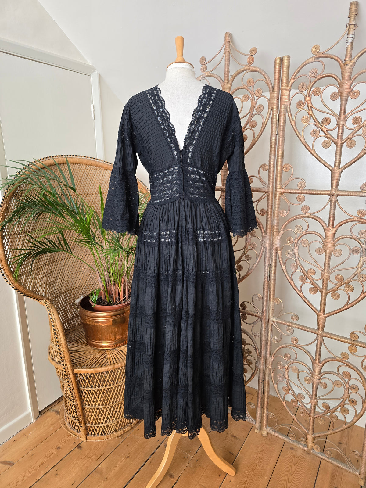 Vintage mexican 70s dress
