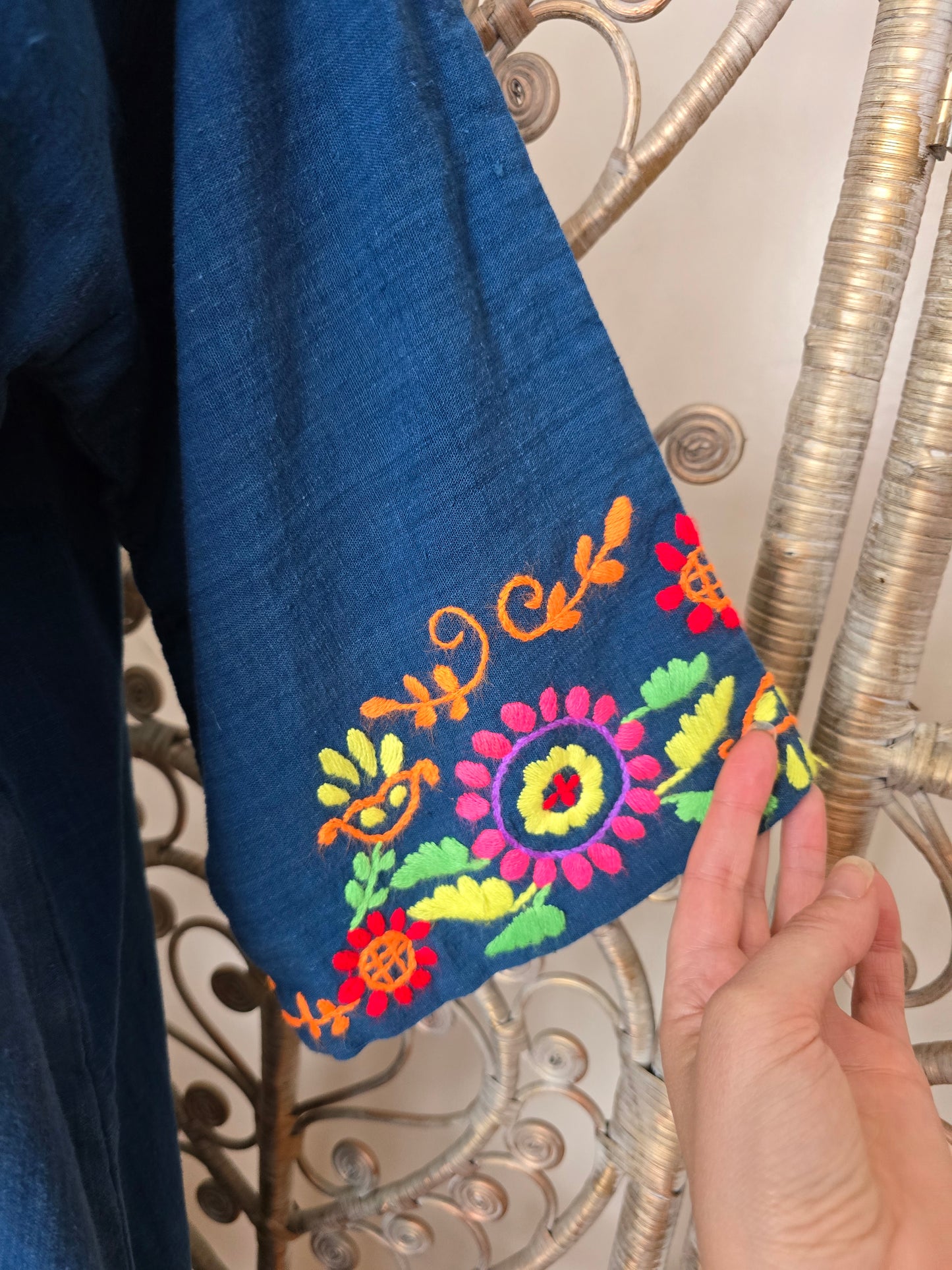 Vintage embroidered Mexican dress