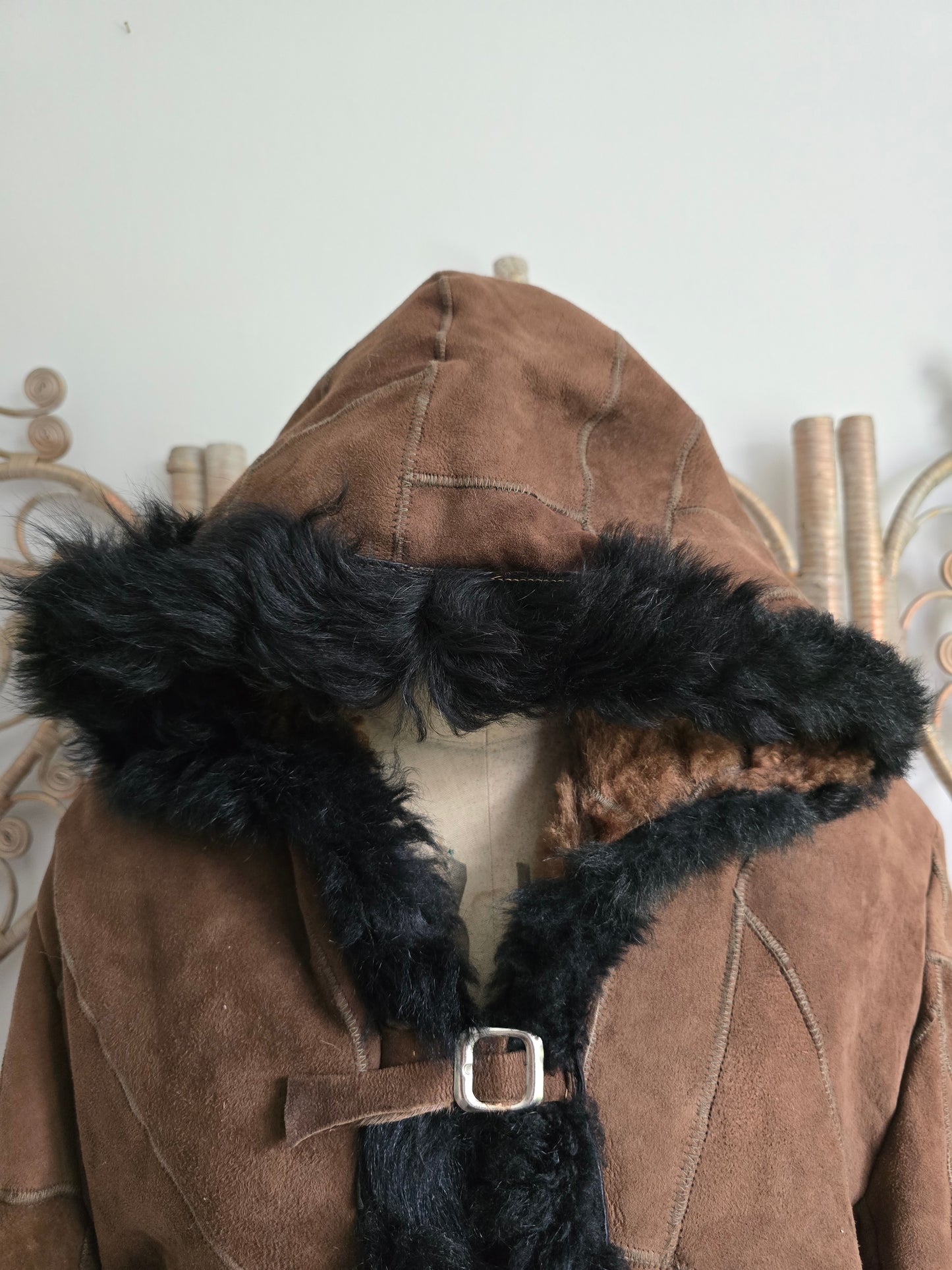 Vintage sheepskin hooded coat M