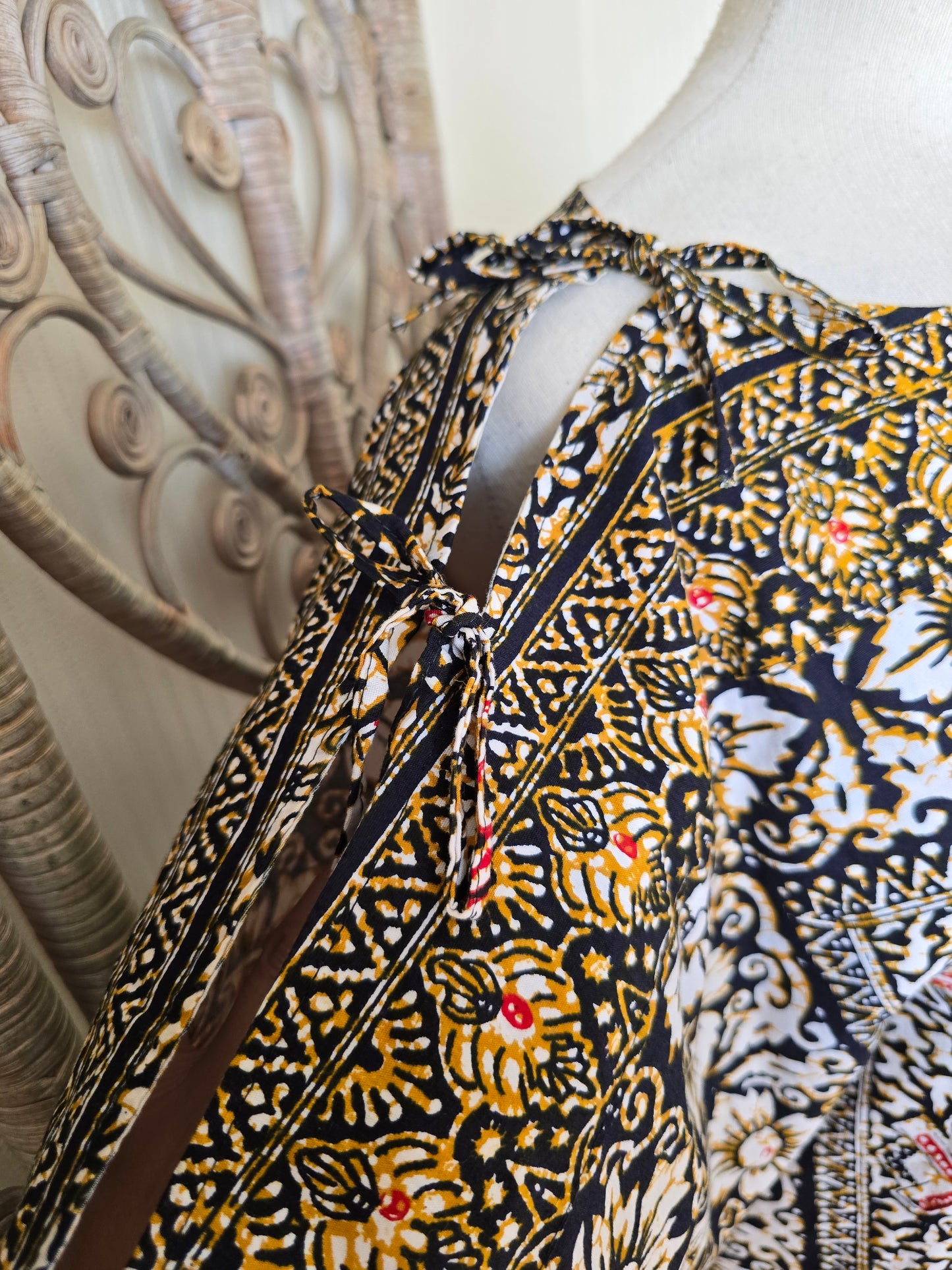 Vintage kaftan maxi dress