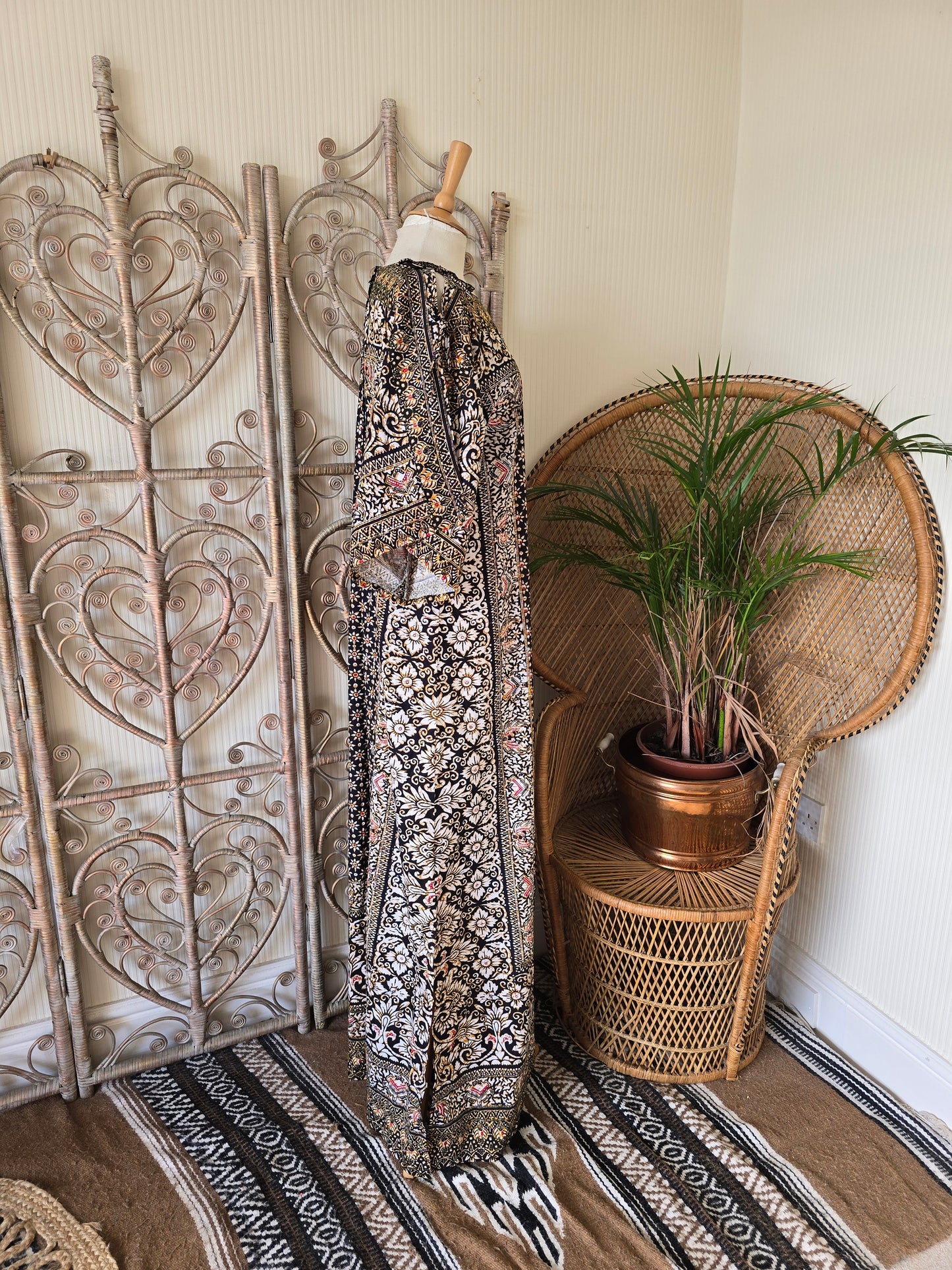 Vintage kaftan maxi dress