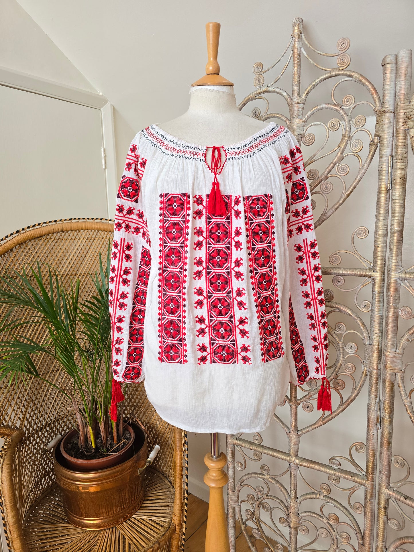 Vintage style Romanian embroidered blouse