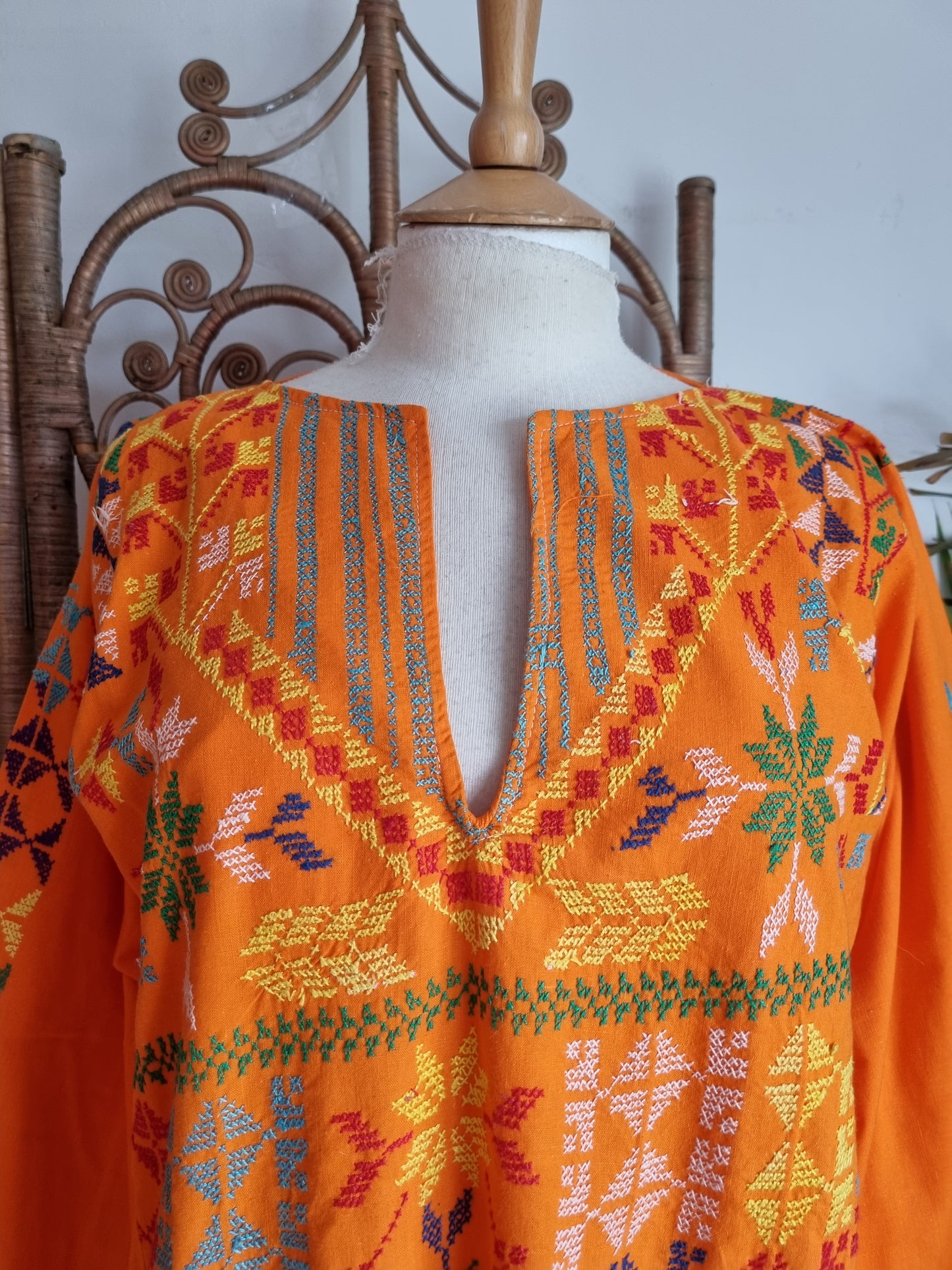 Vintage embroidered kaftan dress