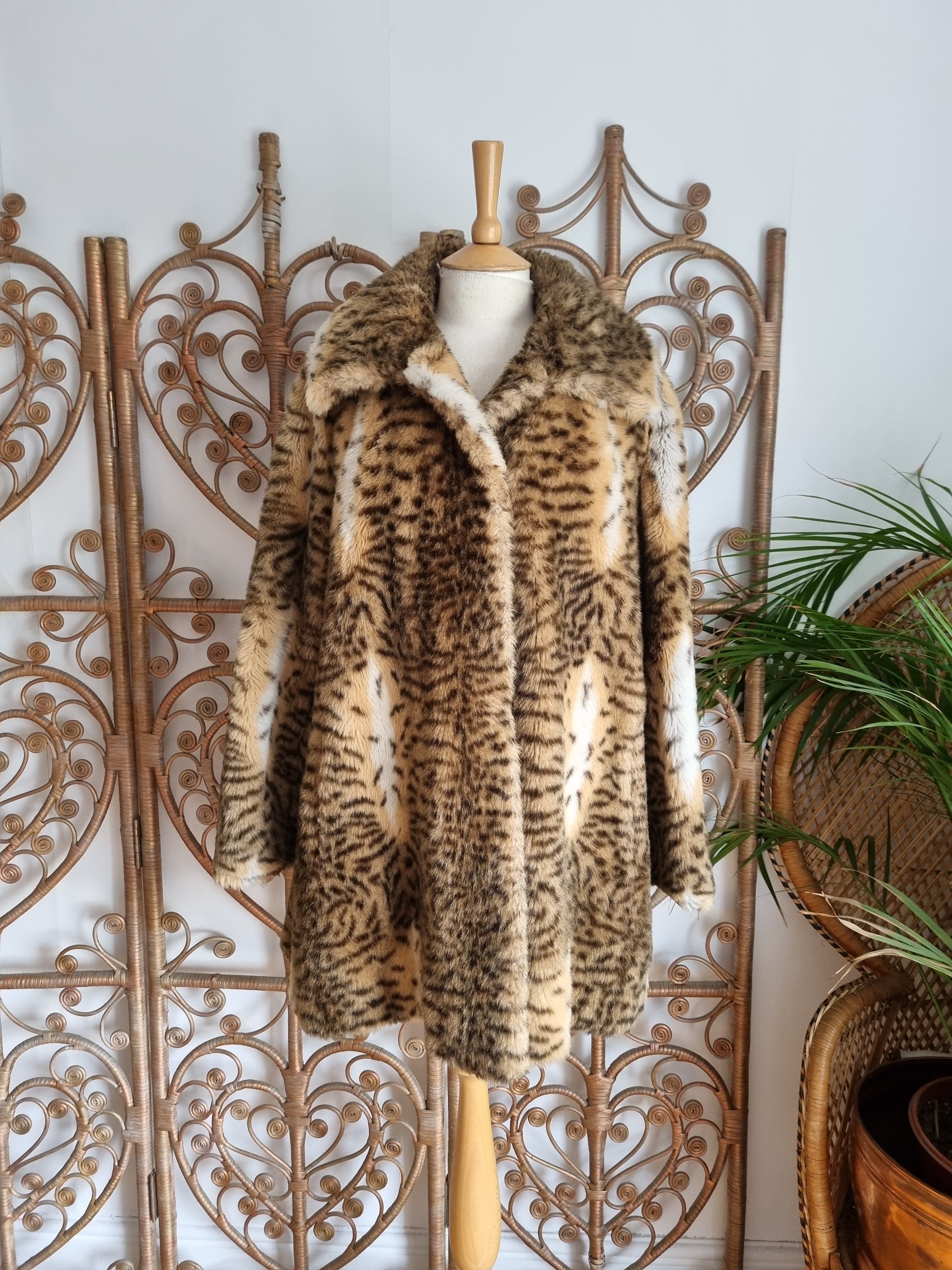 Vintage Astraka faux fur coat