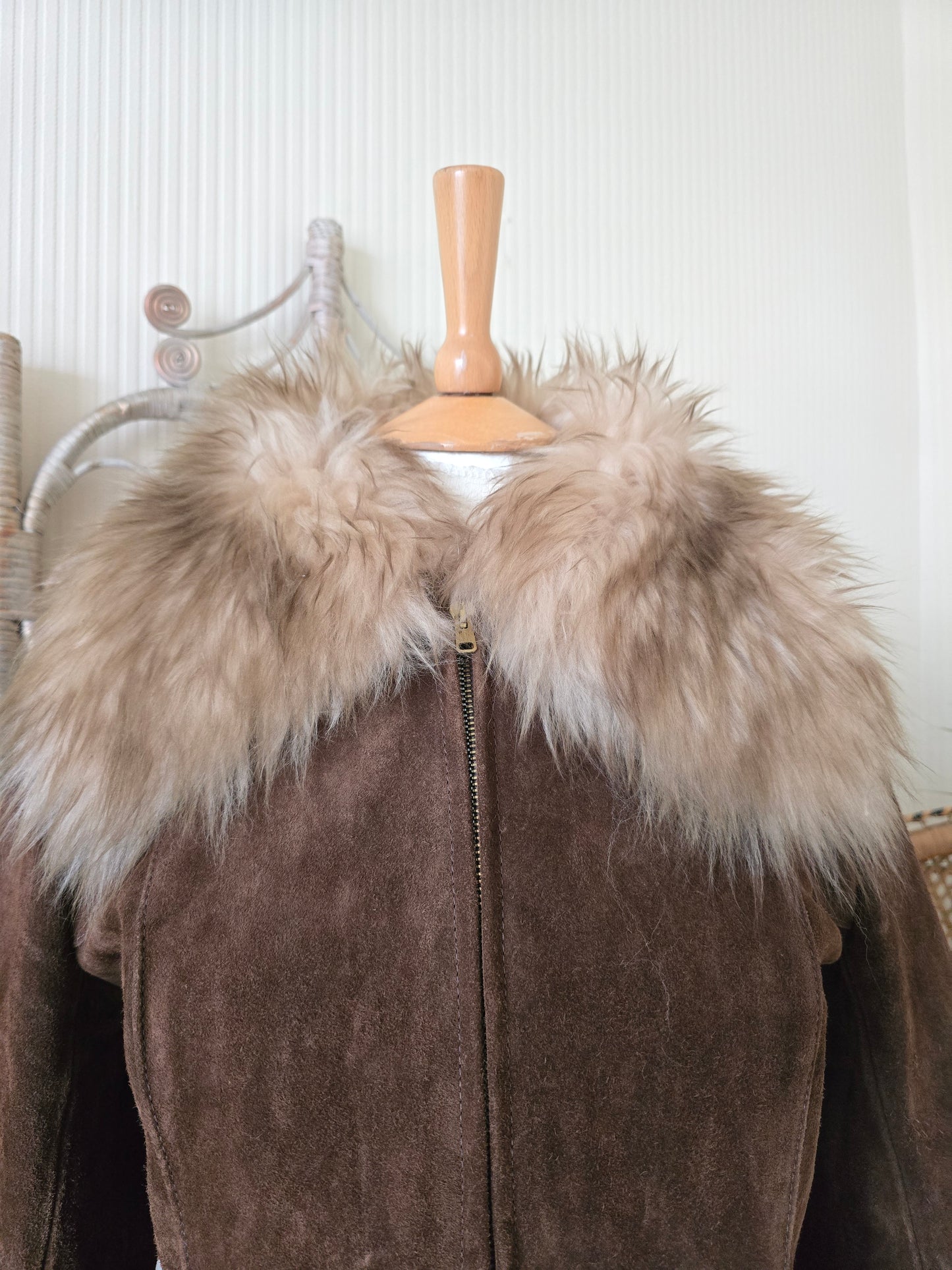 Vintage suede Sheepskin collar cuffs coat