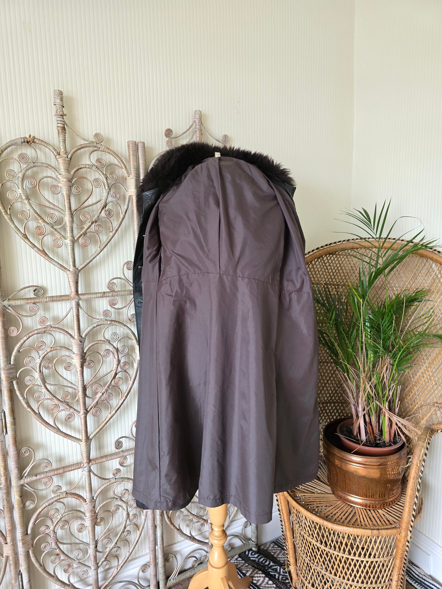 Vintage sheepskin collar leather coat