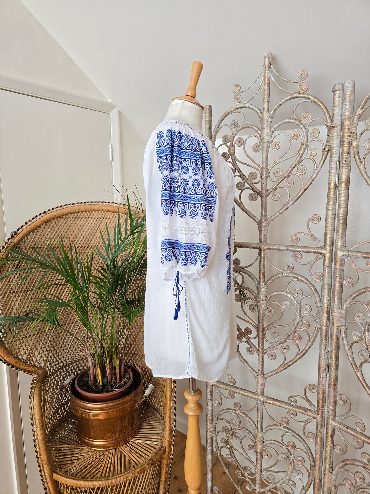 Vintage embroidered cheesecloth tunic blouse