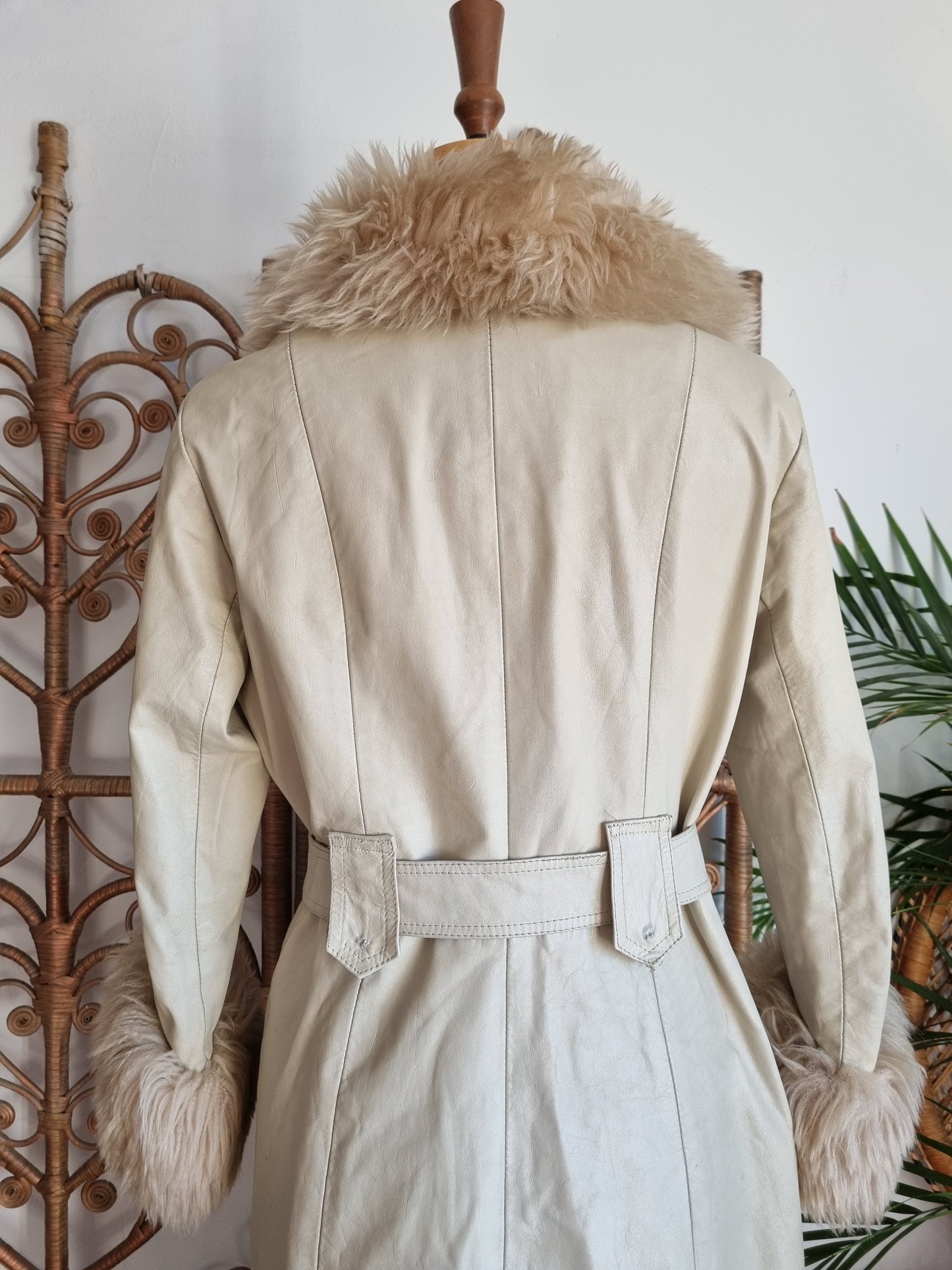 Vintage 70s leather coat
