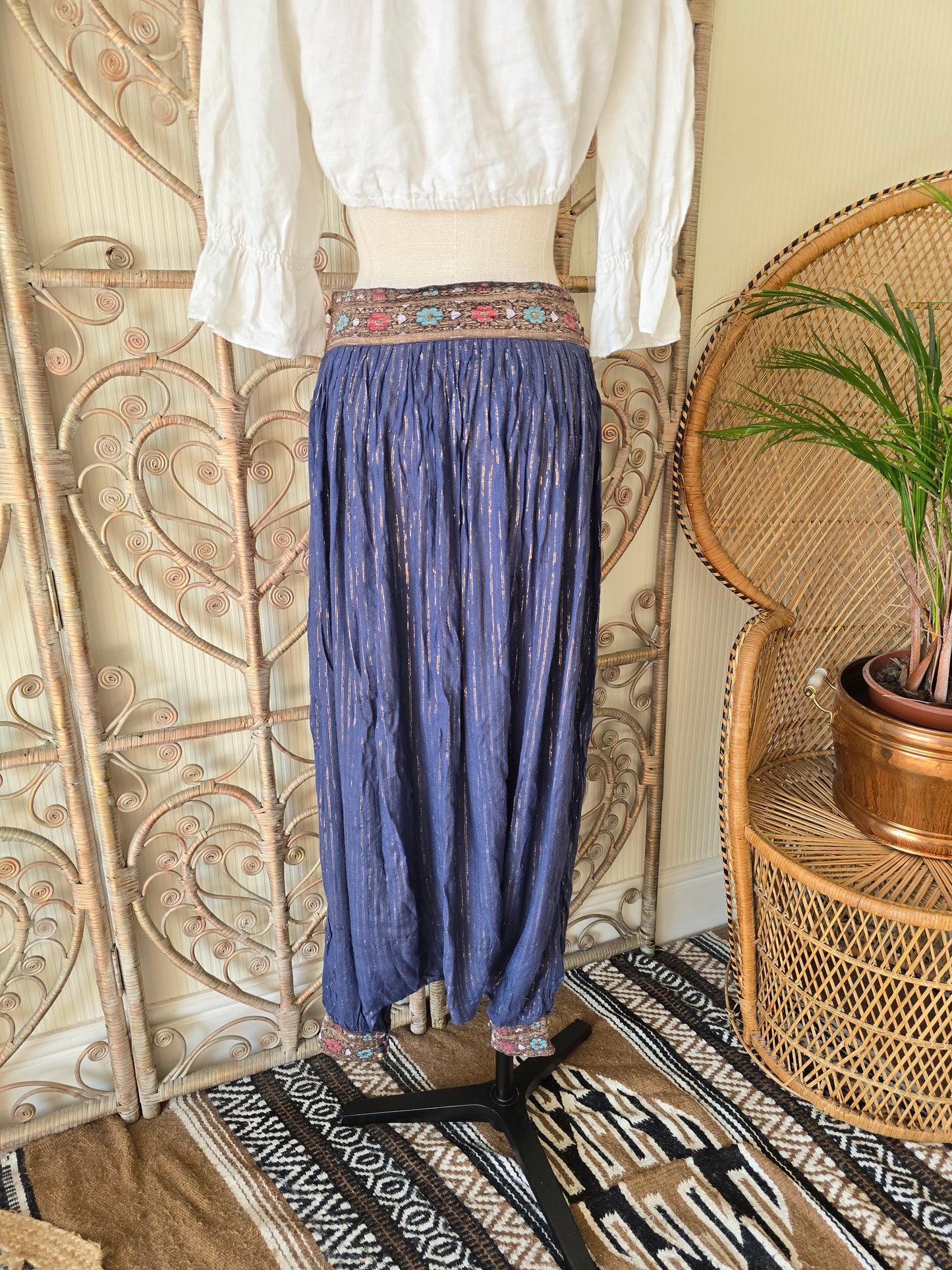 Vintage harems pants