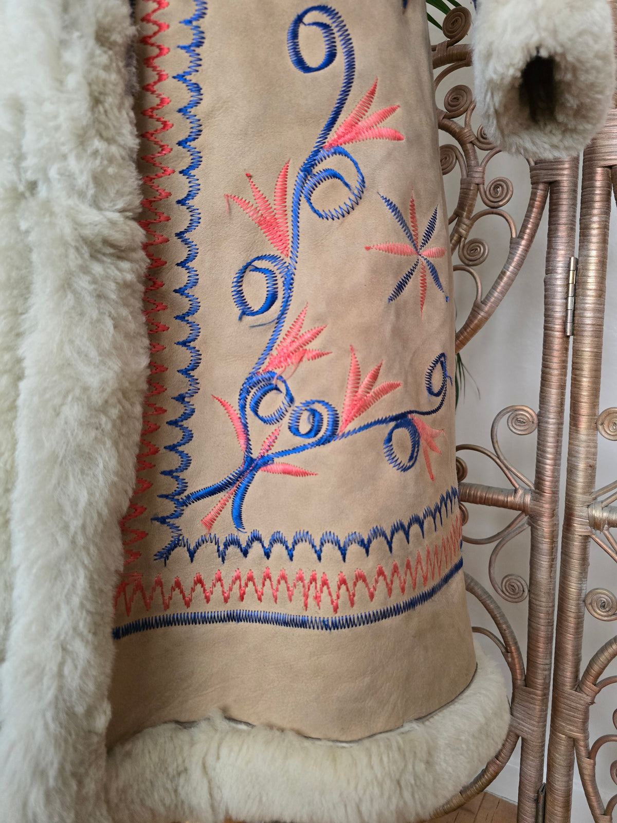 Vintage Afghan embroidered 70s coat