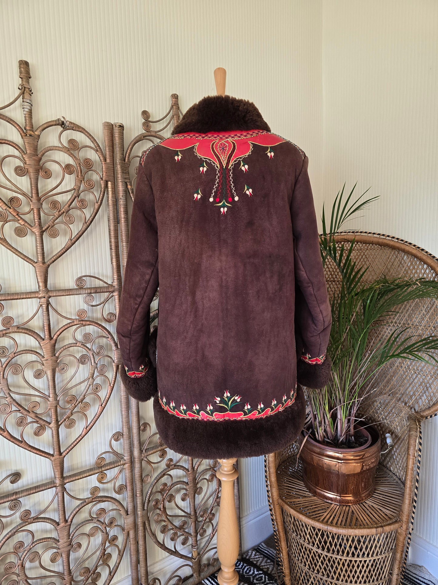 Vintage embroidered sheepskin Polish coat