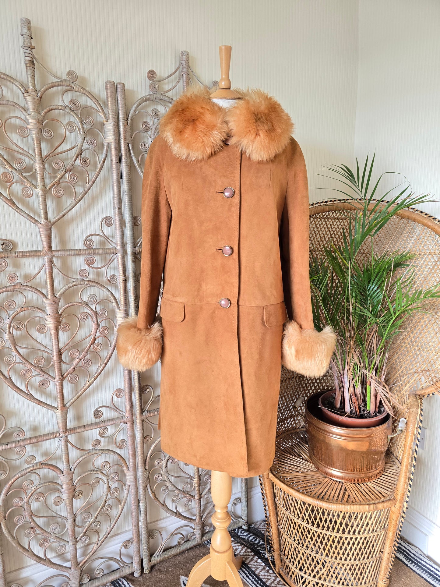 Vintage suede Sheepskin collar cuff coat