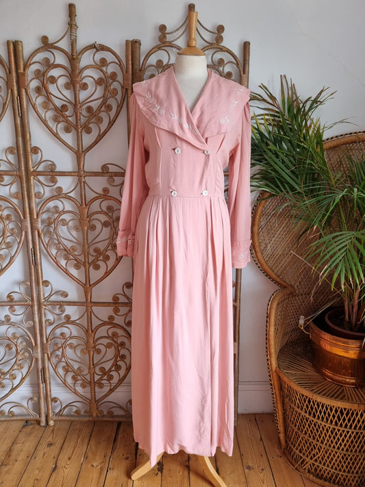Vintage 1940s dress