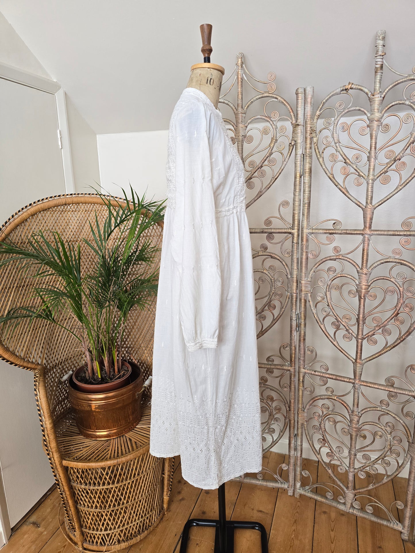 Vintage indian embroidered cotton dress