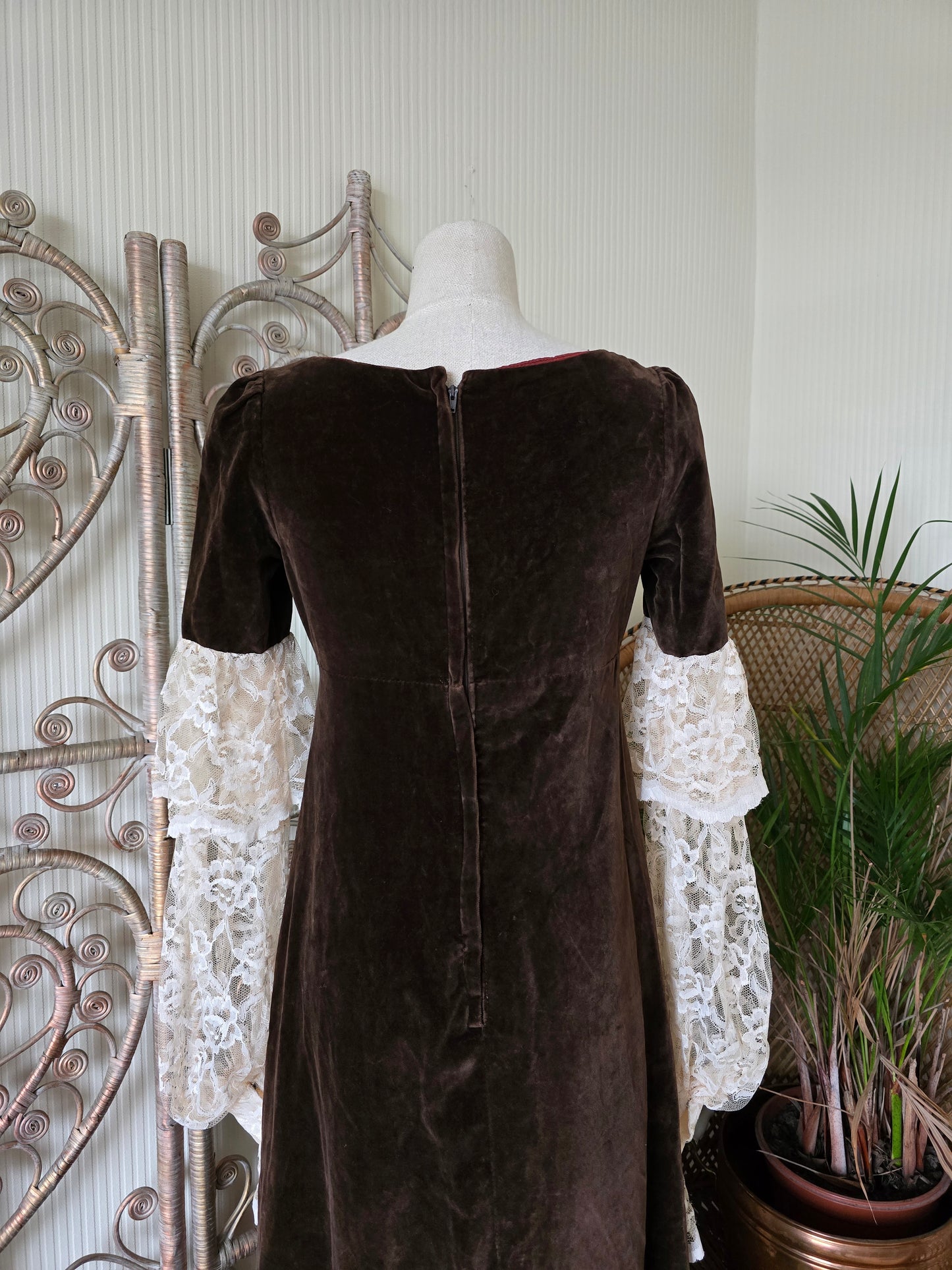 Vintage Quad velvet dress
