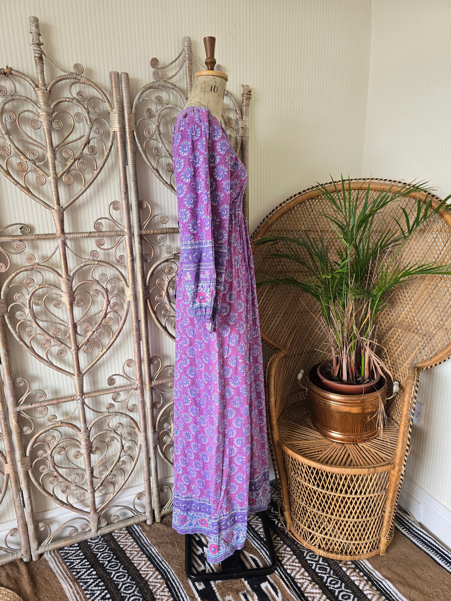 Vintage Ritu kumar for Roshafi Indian dress.