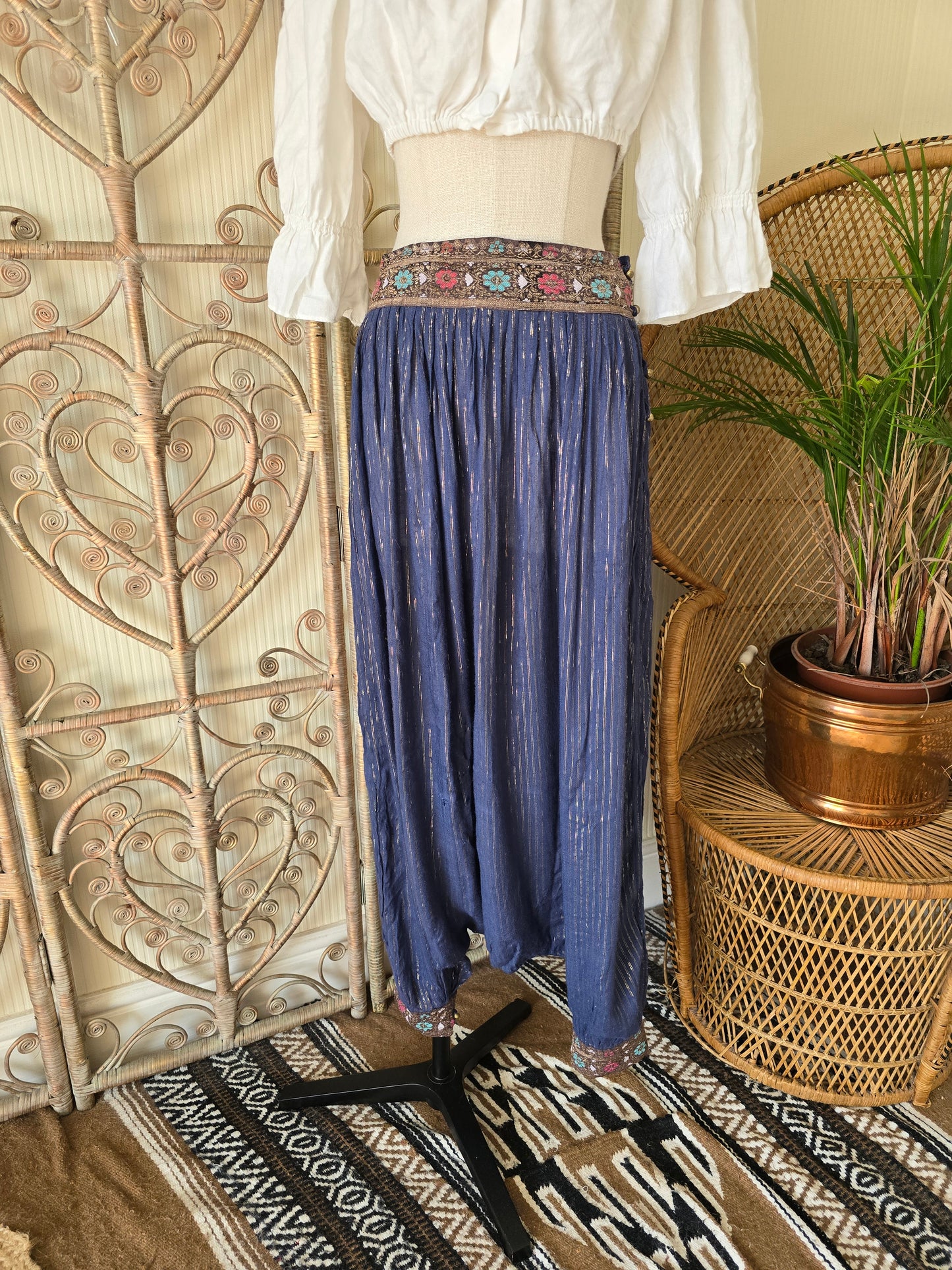 Vintage harems pants