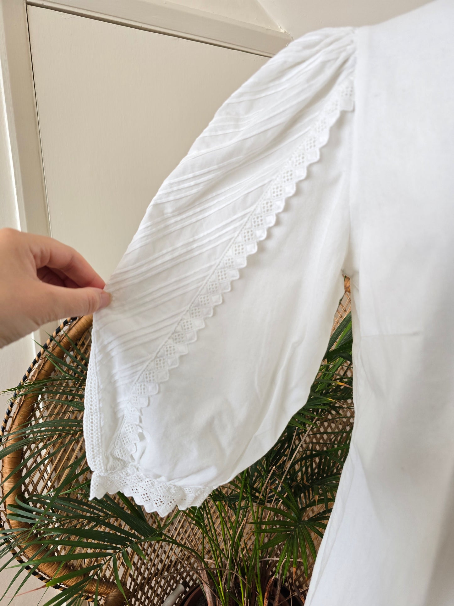 Vintage lace pie collar blouse