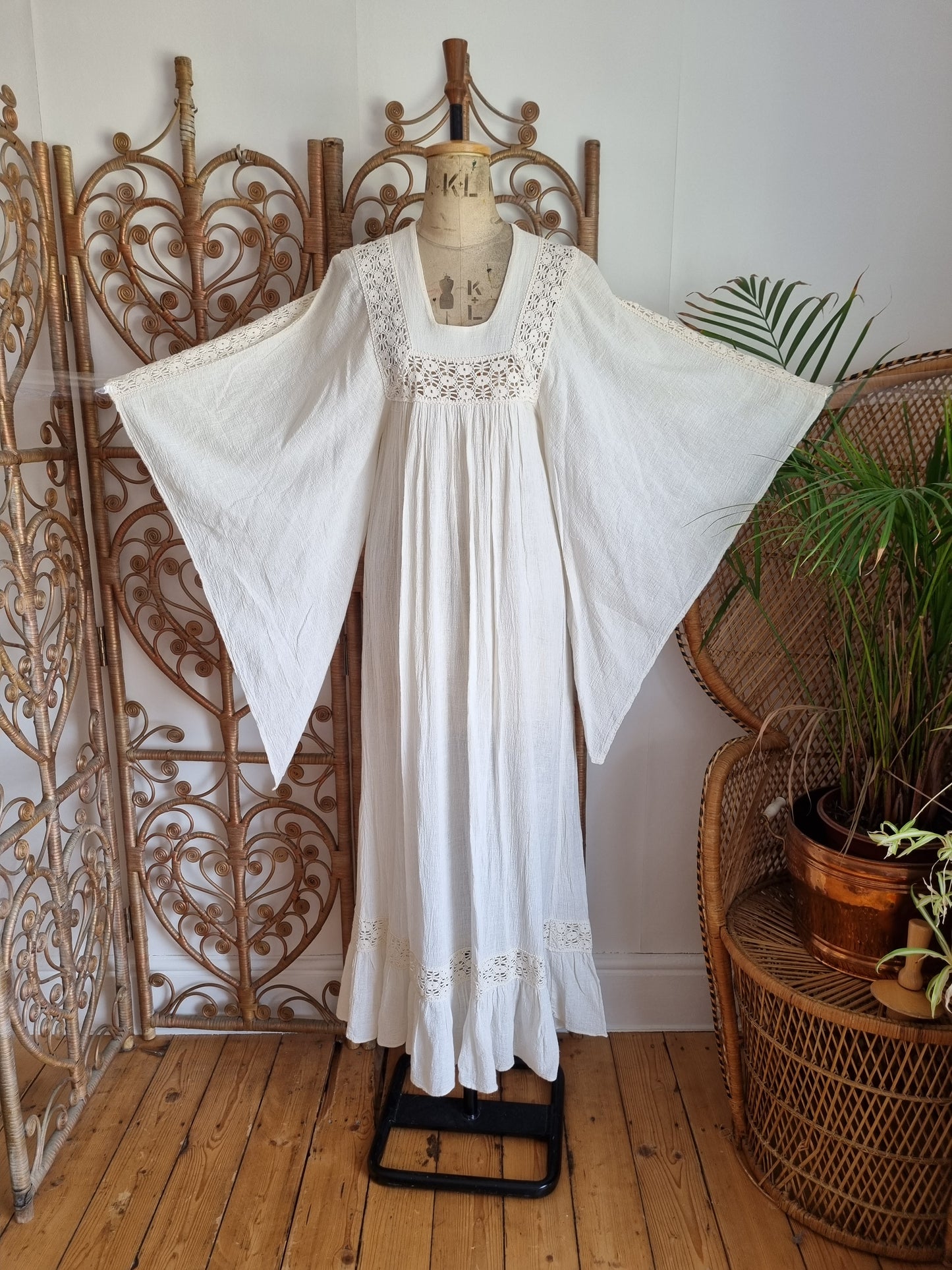 Vintage angel sleeves cheesecloth dress S