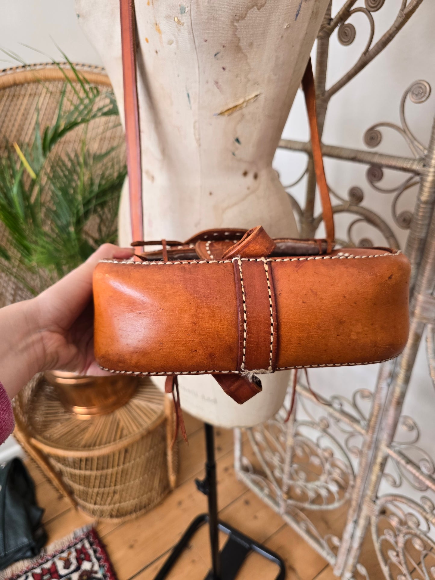 Vintage horse saddle leather tooled bag