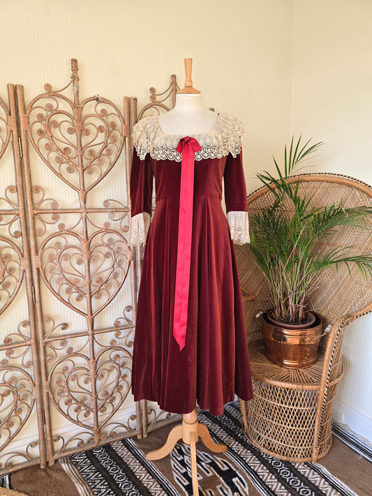 Vintage Annie Gough at Gemini dress