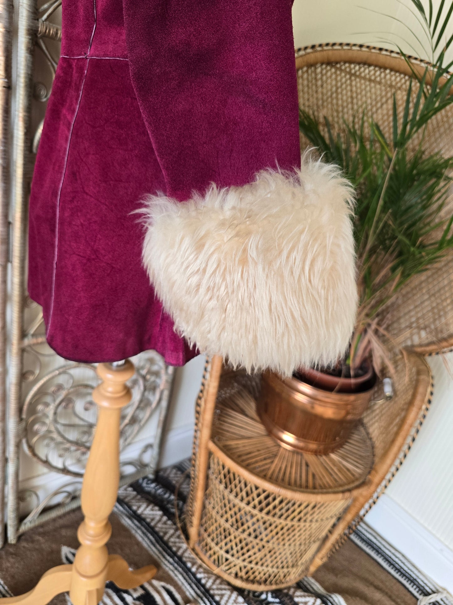 Vintage suede Sheepskin collar cuffs coat