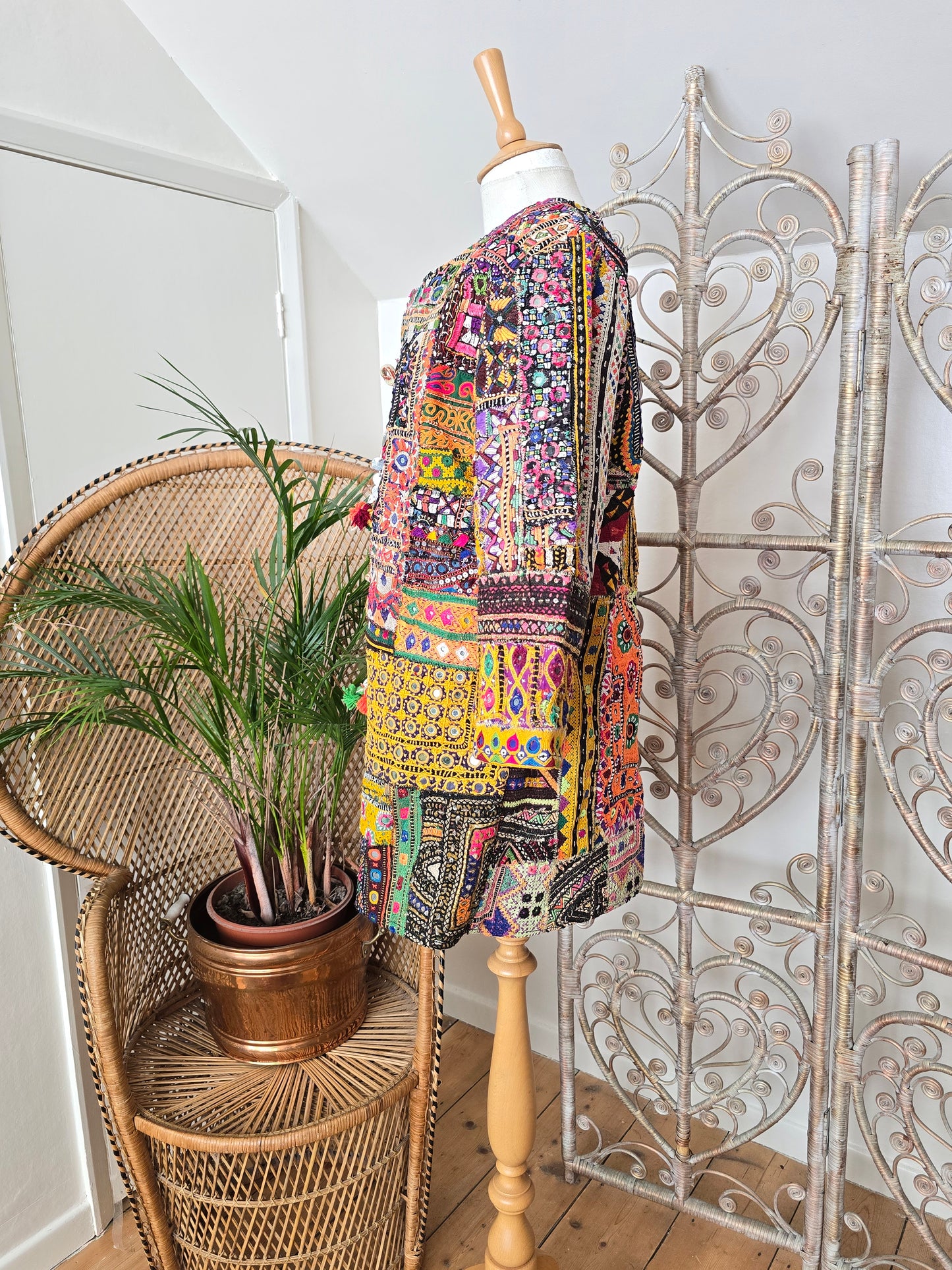 Vintage embroidered ethnic jacket