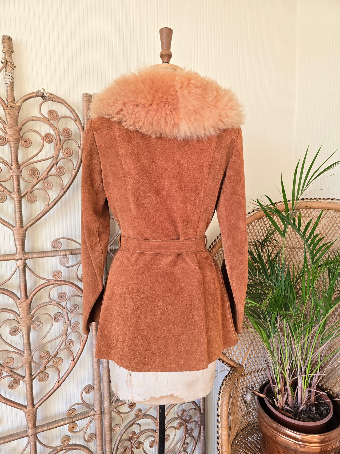 Vintage suede Sheepskin collar coat XS S