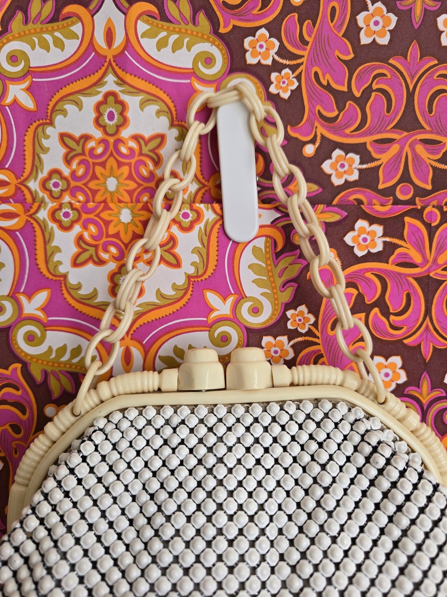 Vintage Oroton chain mail purse bag