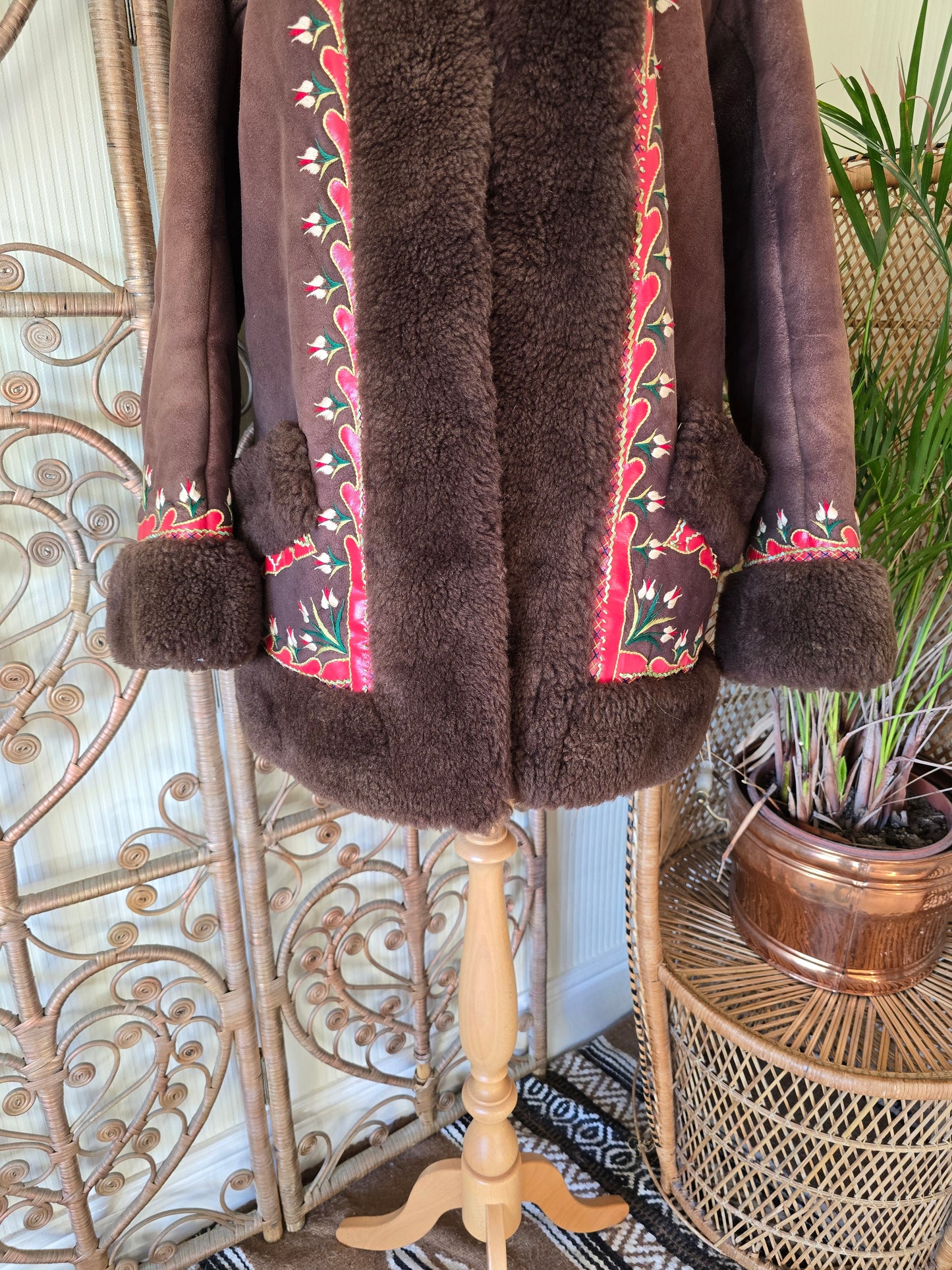 Vintage embroidered sheepskin Polish coat