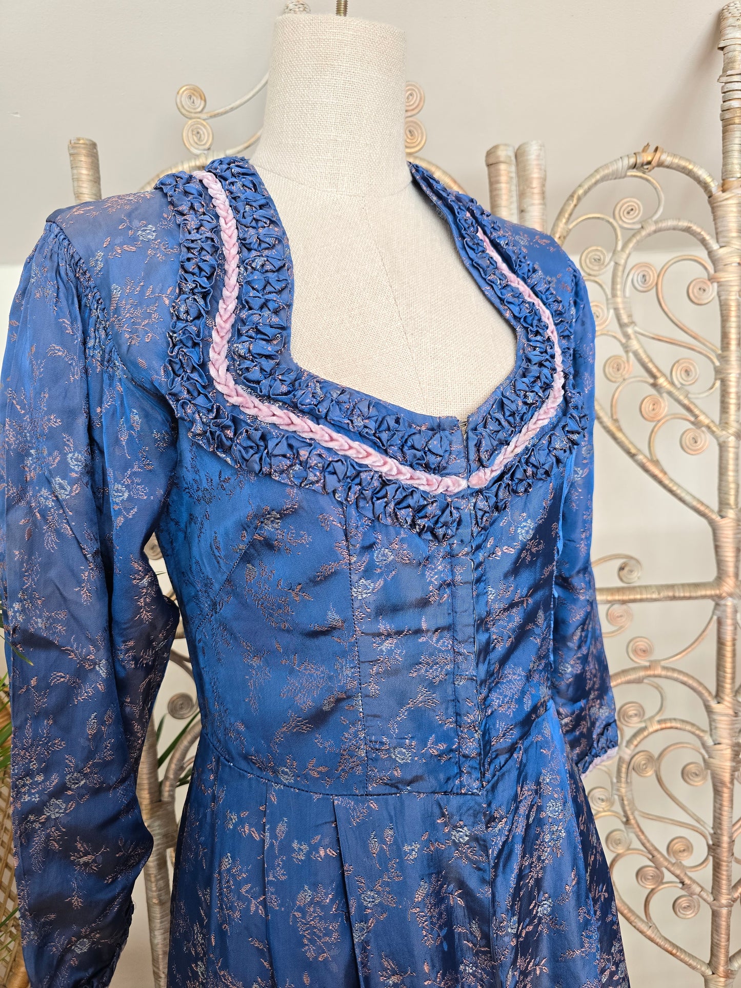 Vintage iridescent 50s 60s dress