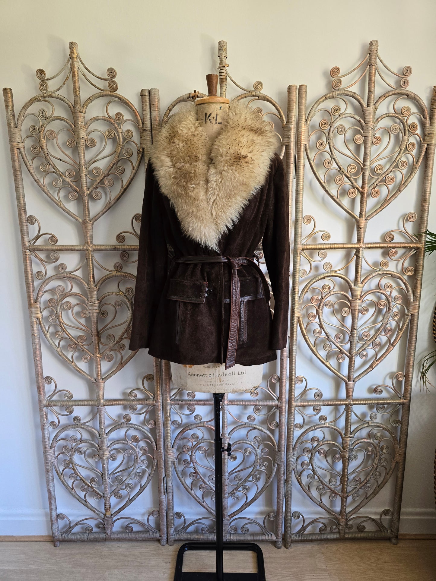 Vintage suede Sheepskin collar coat