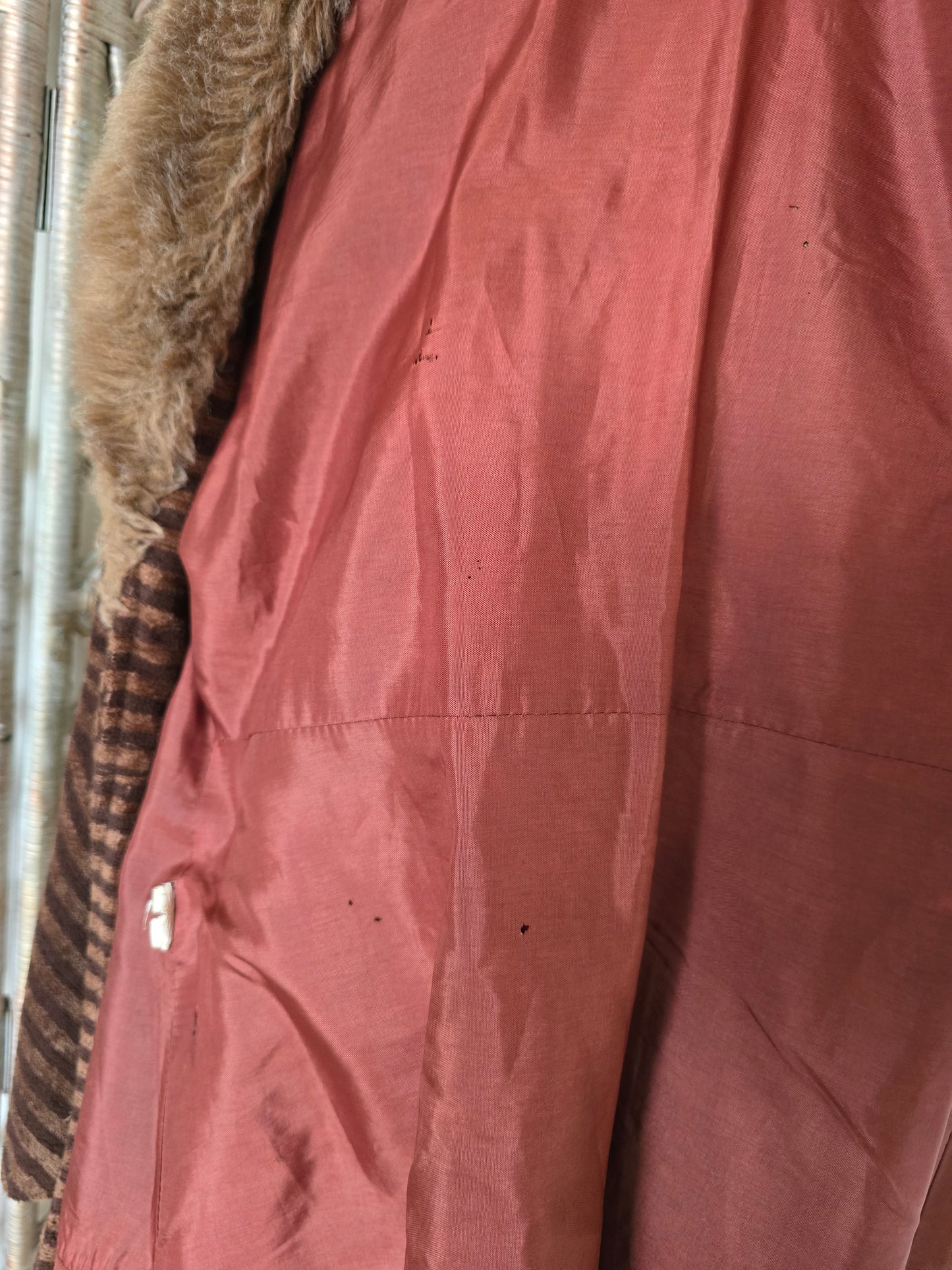 Vintage Chenille 70s coat