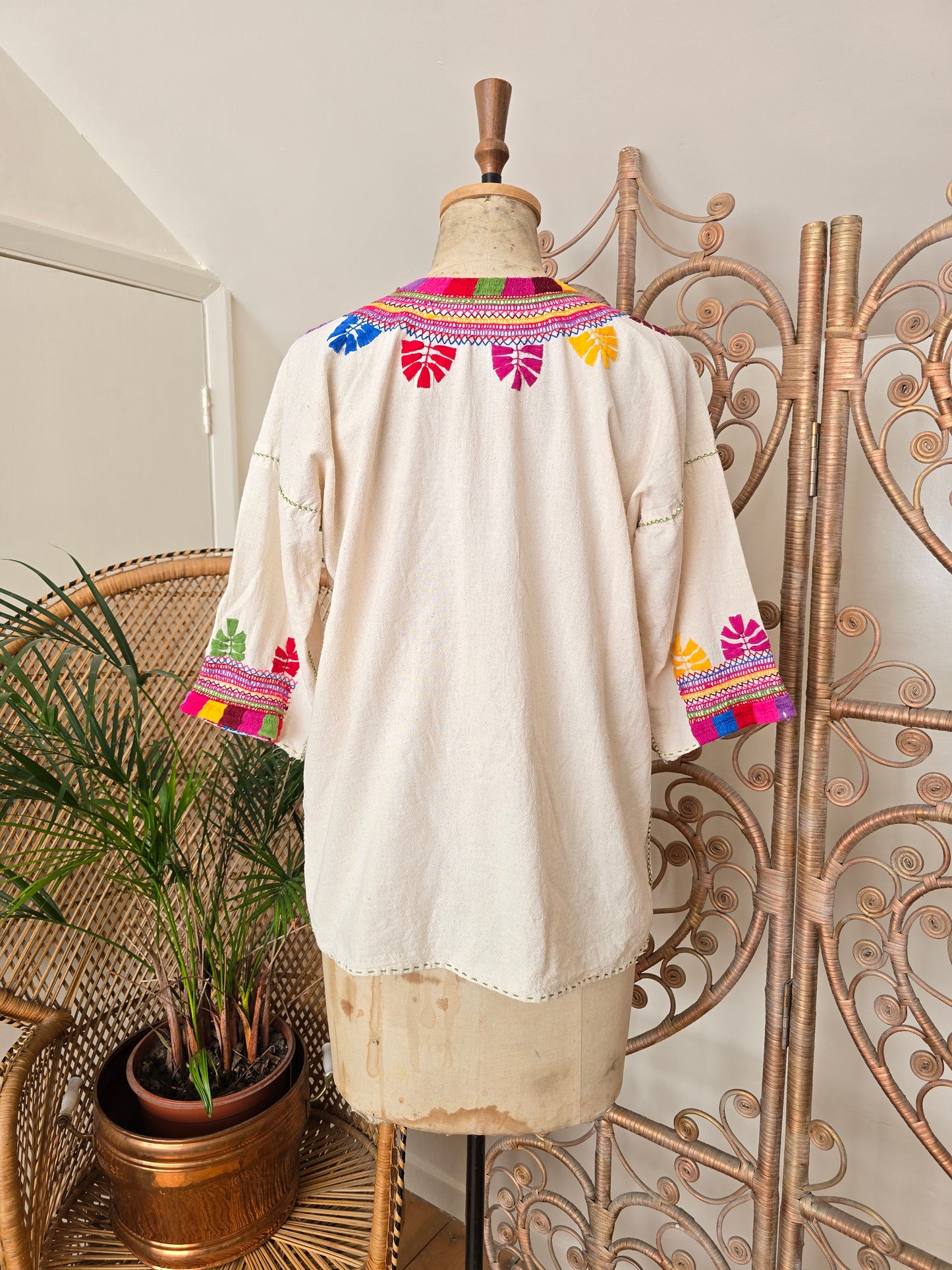 Vintage embroidered kaftan blouse