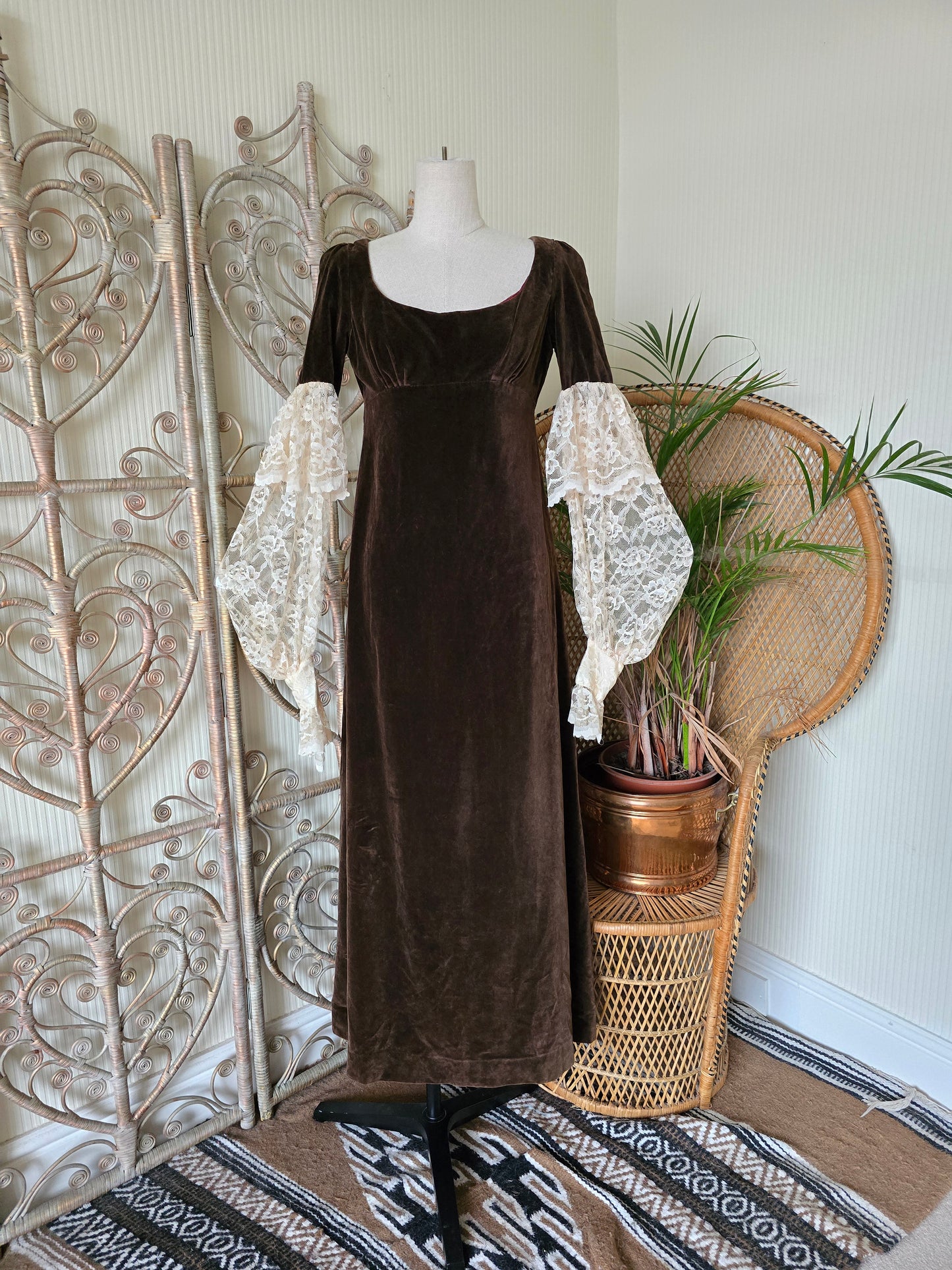 Vintage Quad velvet dress