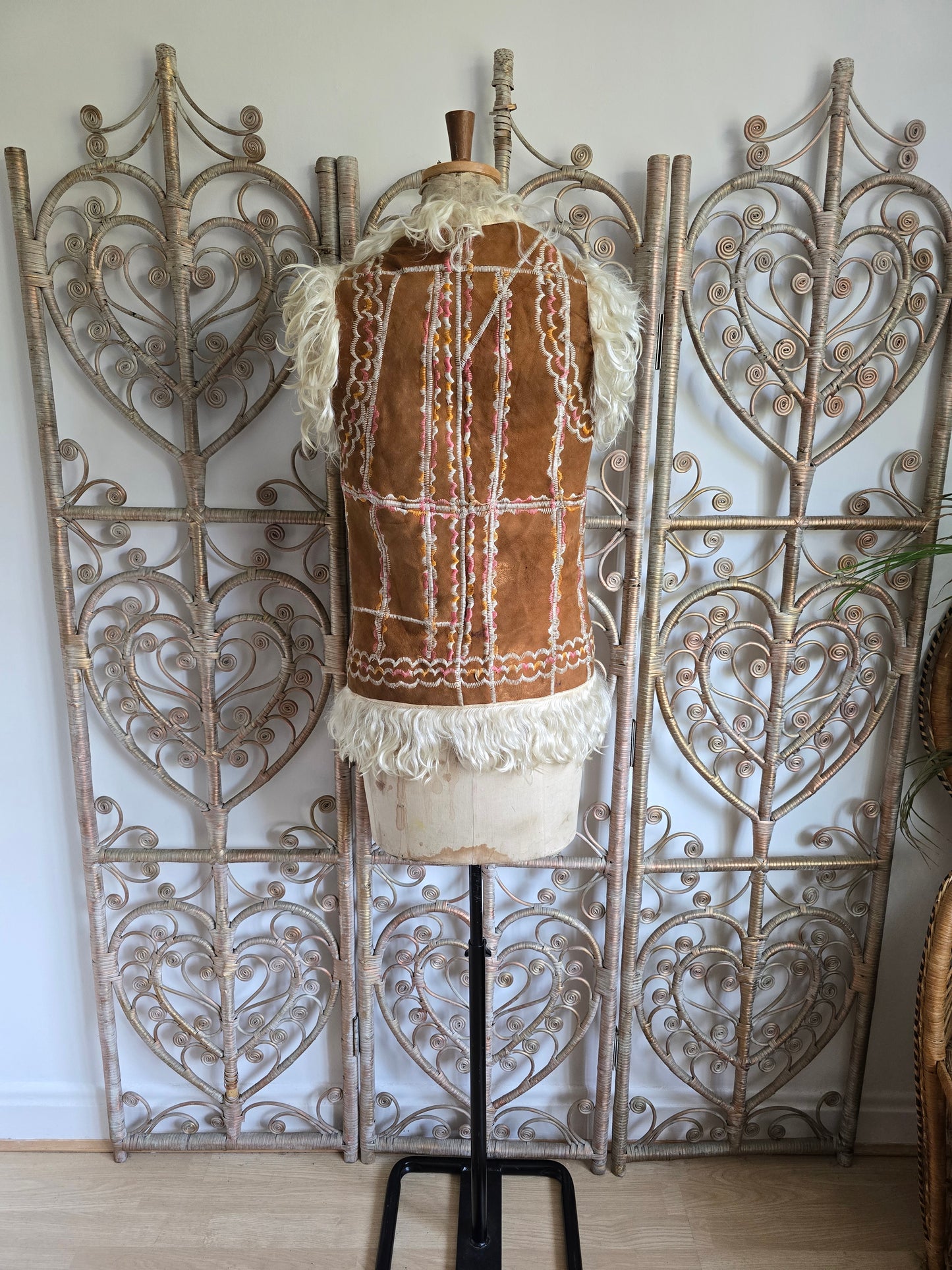 Vintage embroidered afghan waistcoat XS