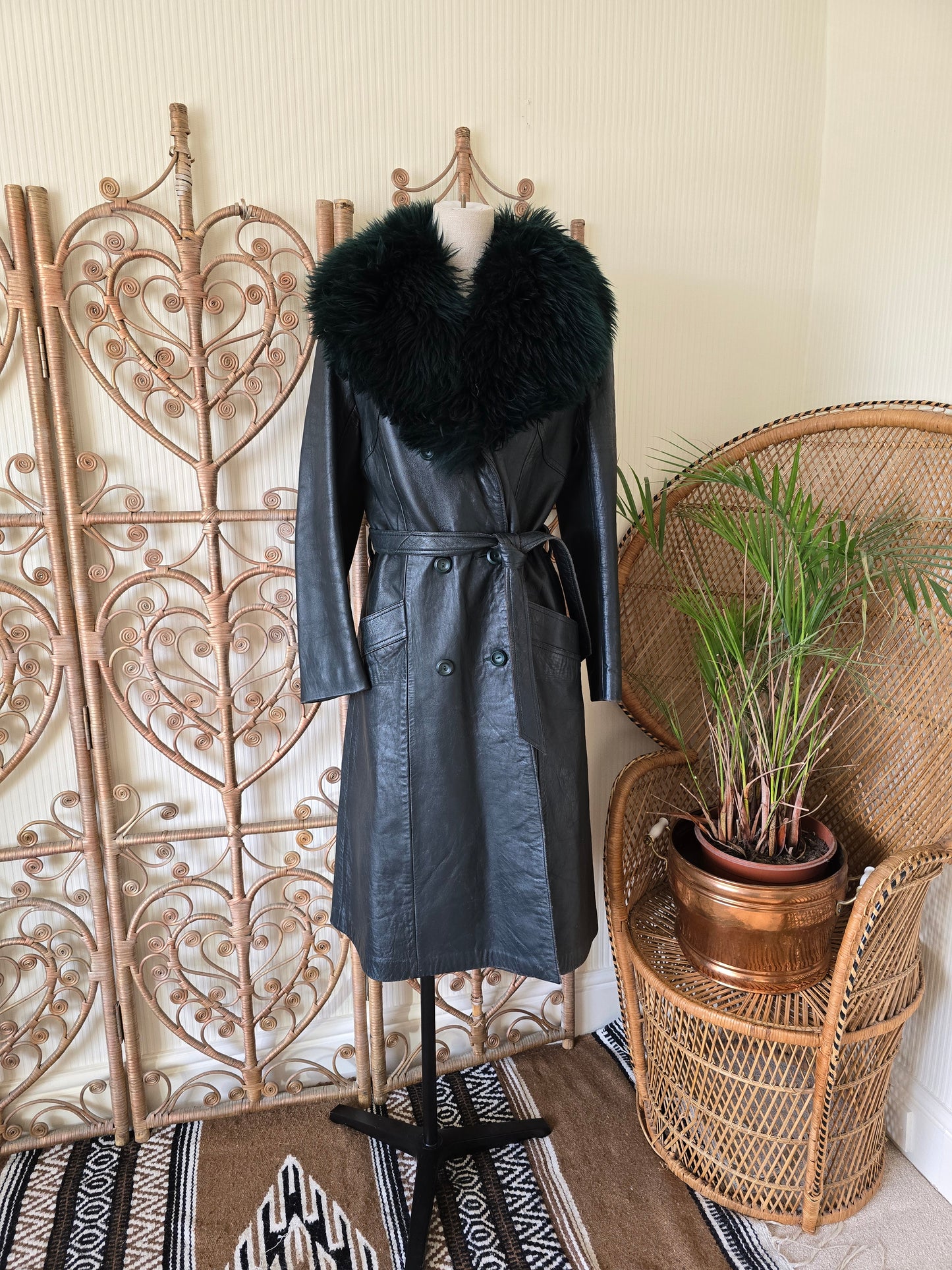 Vintage 70s leather coat